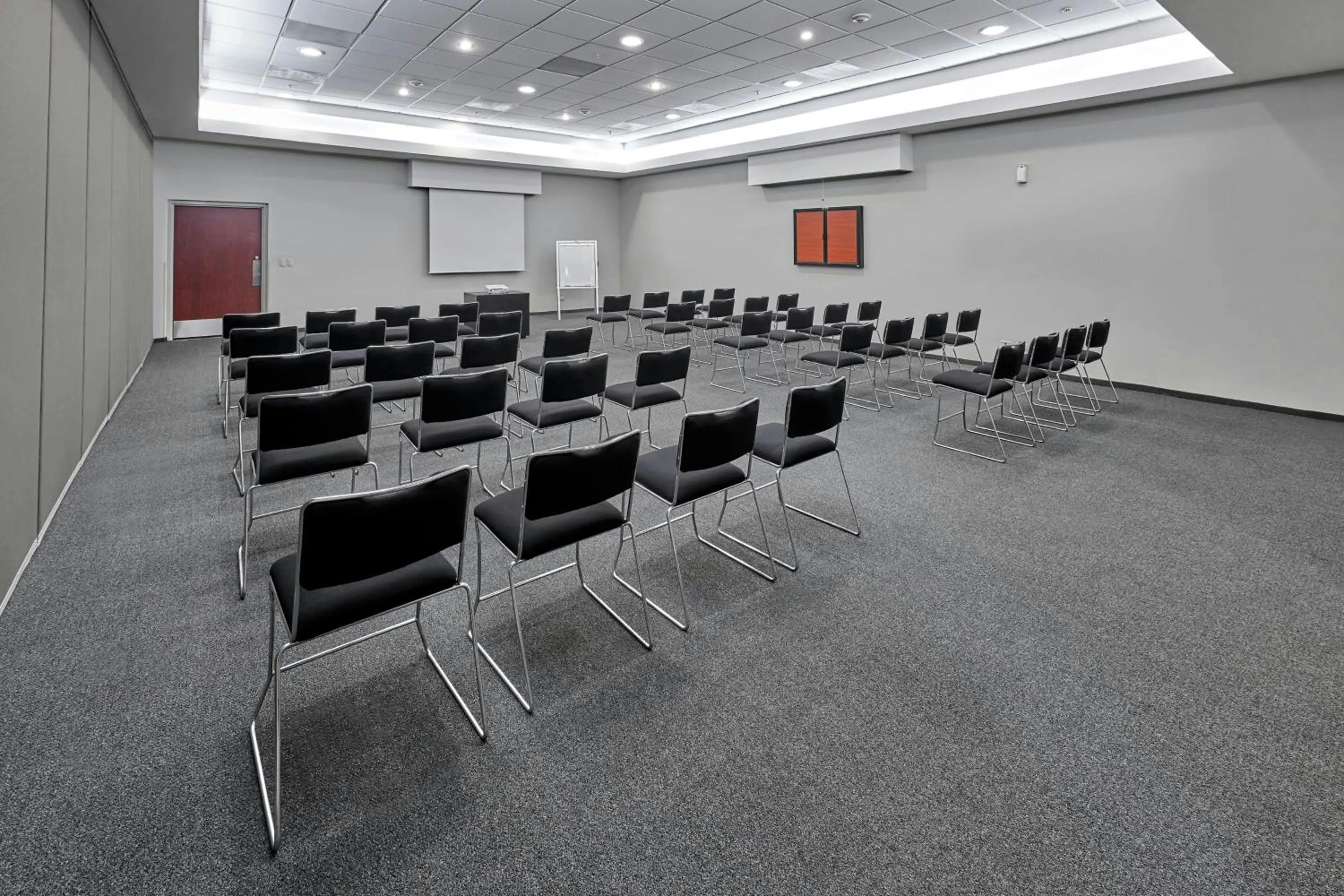 Meeting/conference room in City Express by Marriott Queretaro Jurica