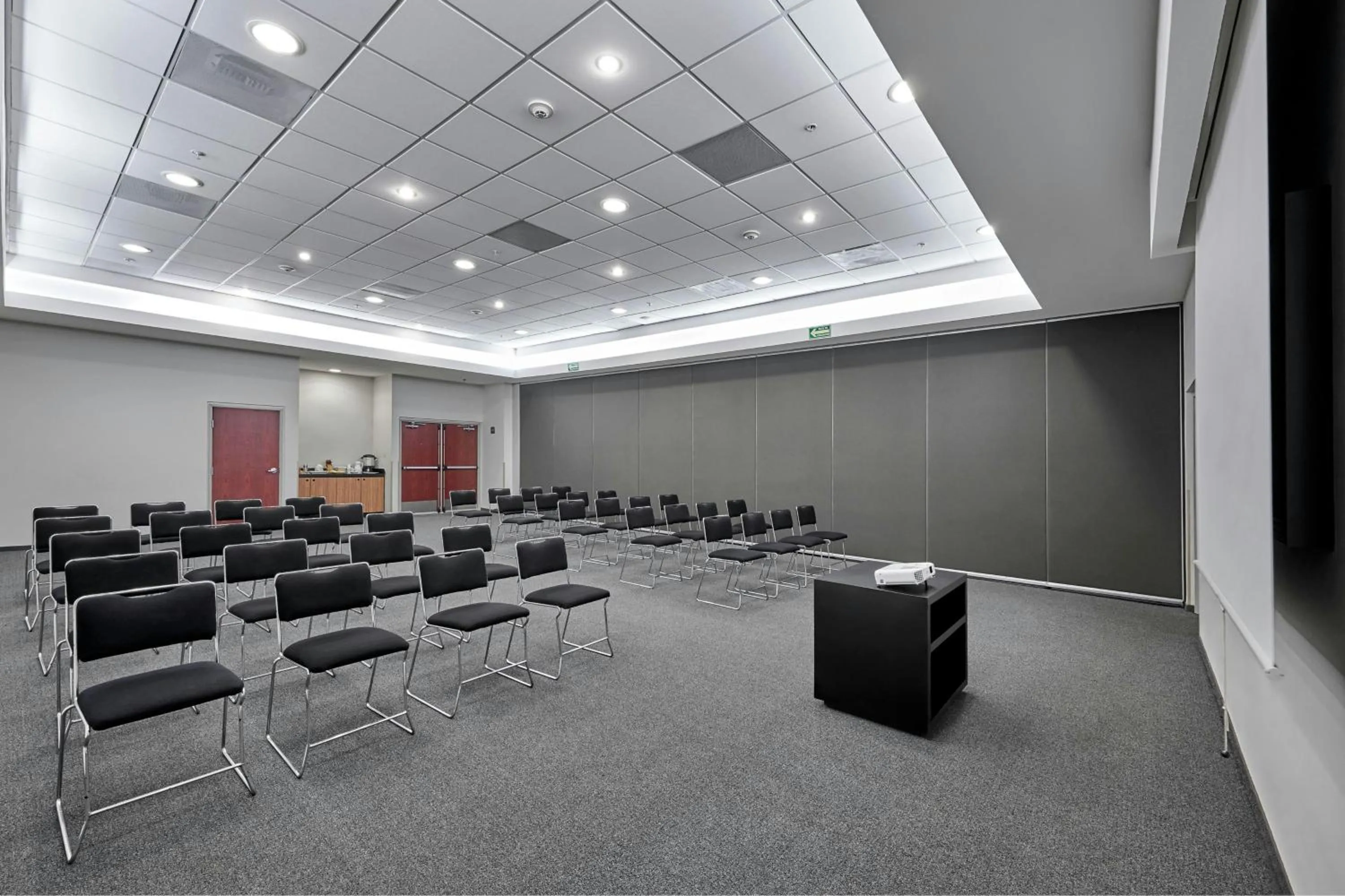 Meeting/conference room in City Express by Marriott Queretaro Jurica