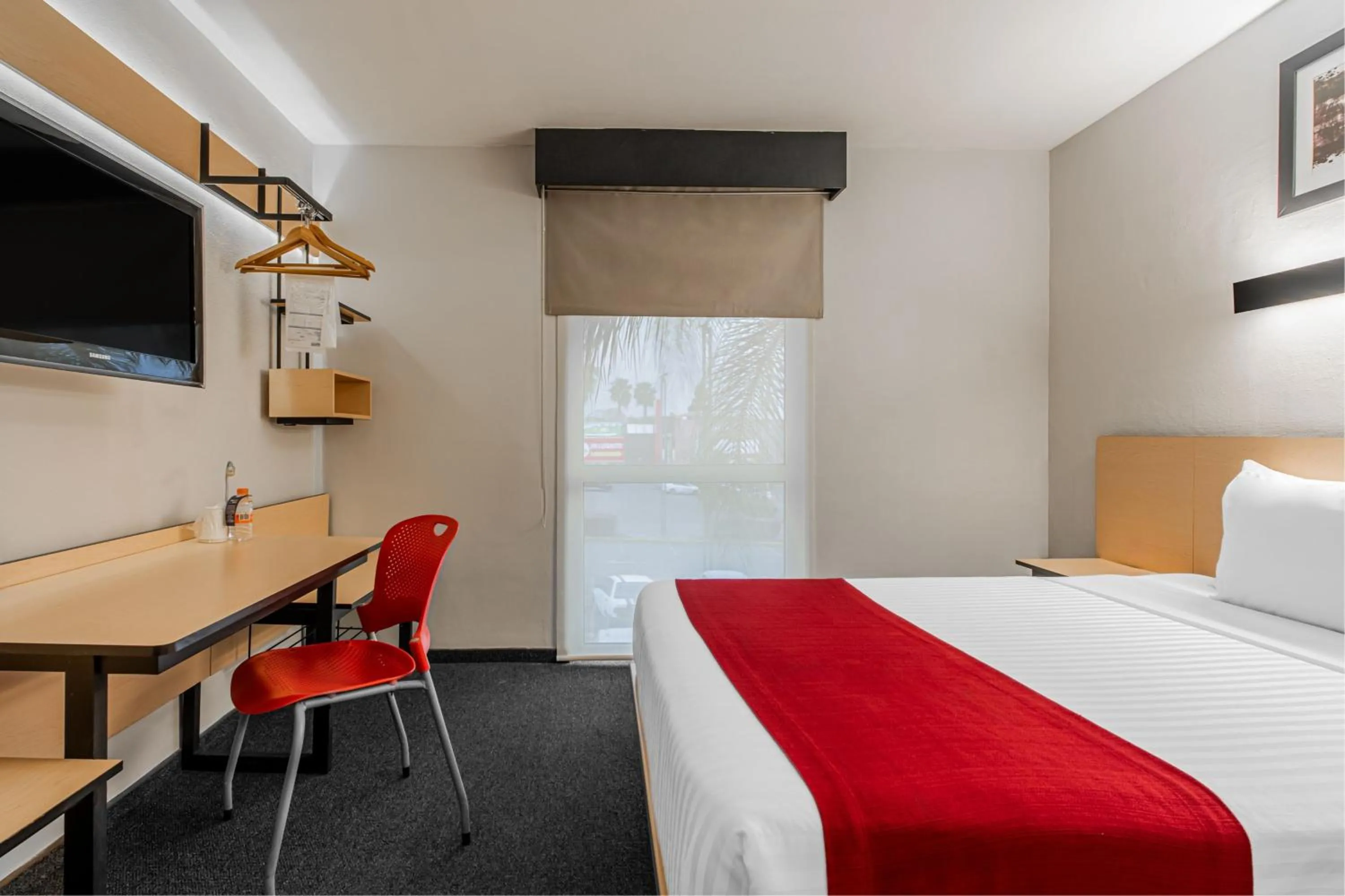 Photo of the whole room, Bed in City Express by Marriott Queretaro Jurica