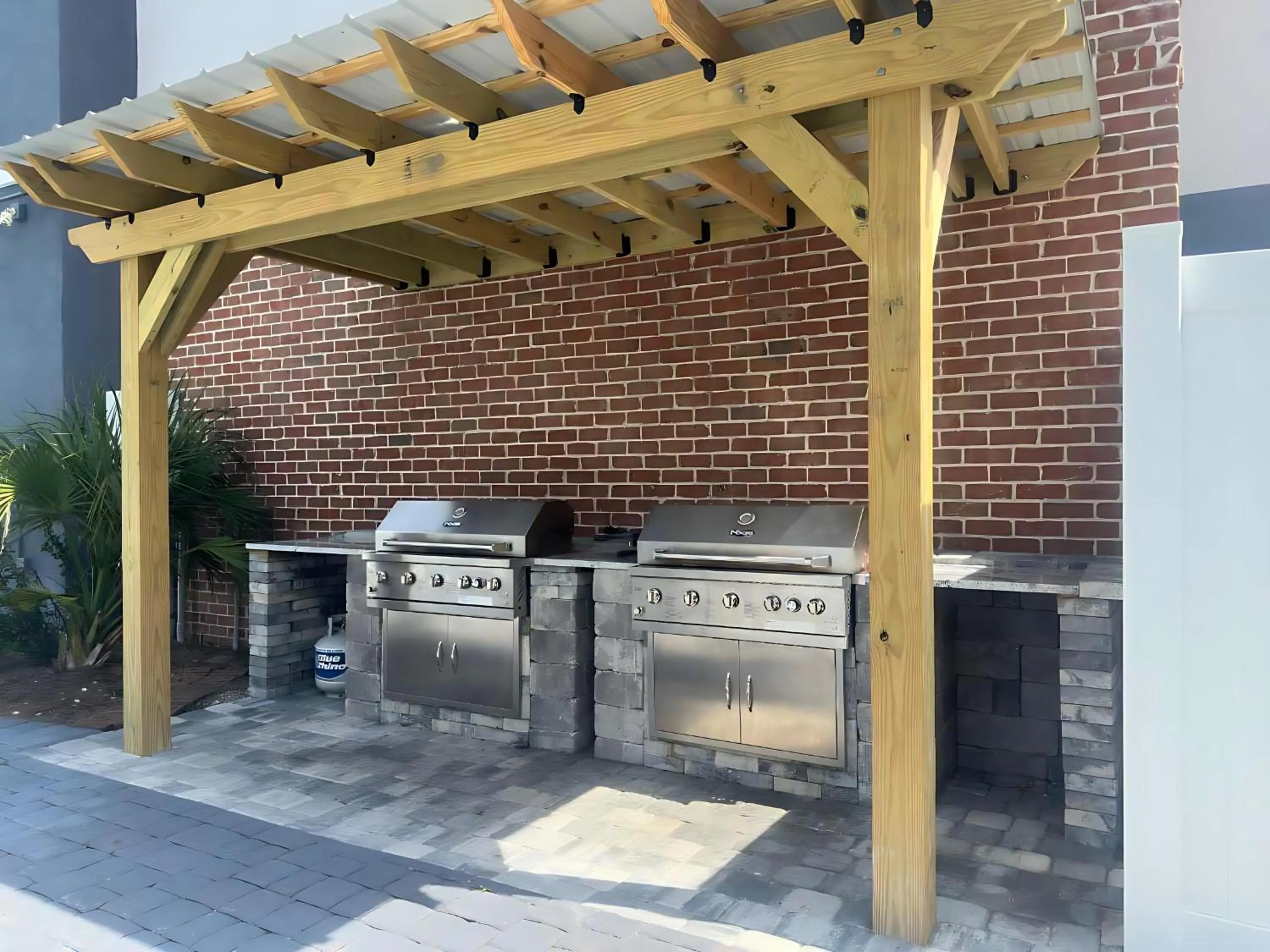 BBQ facilities in Hawthorn Extended Stay by Wyndham Kingsland