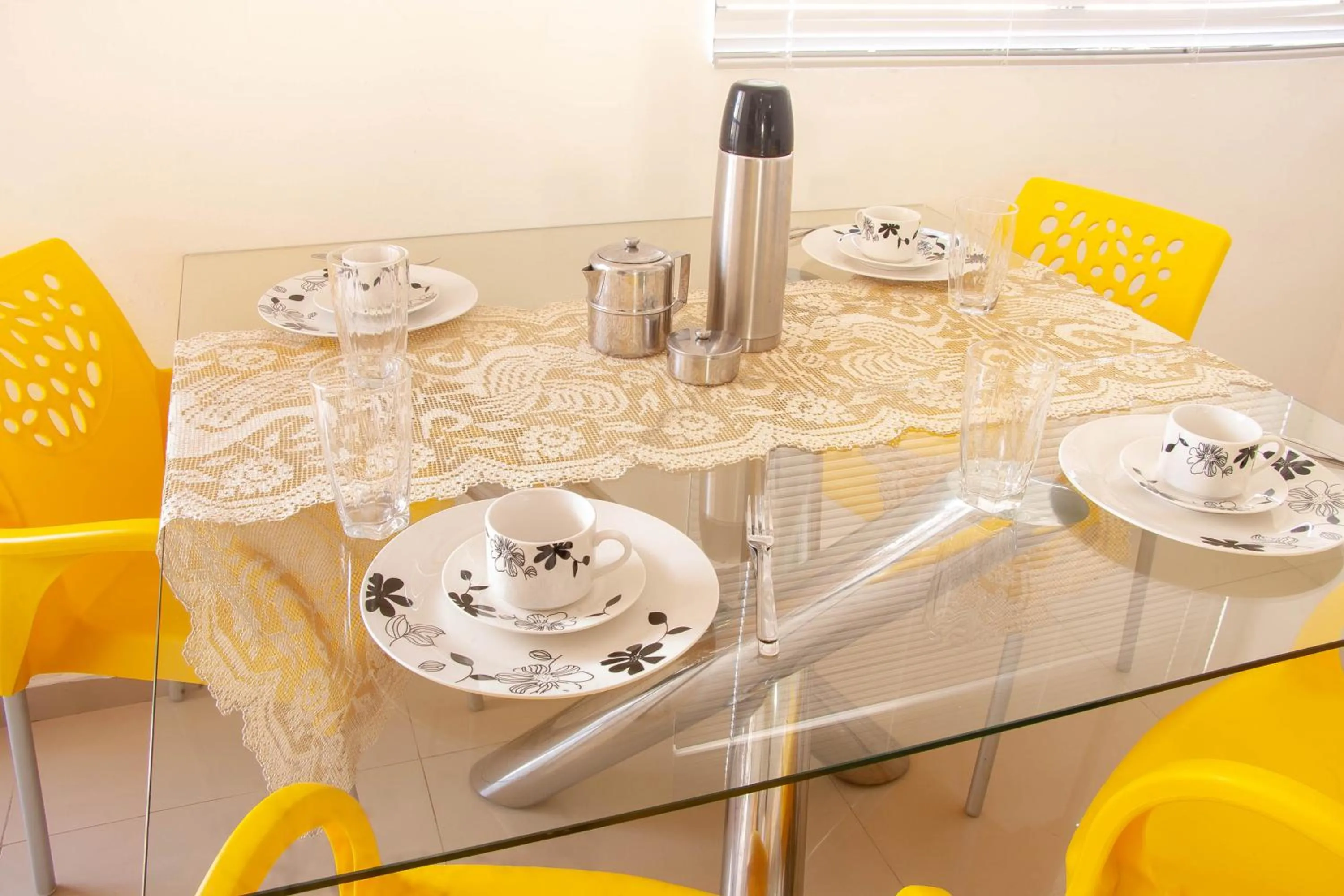 Coffee/tea facilities in FLAT MARINAS PRAIA HOTEL