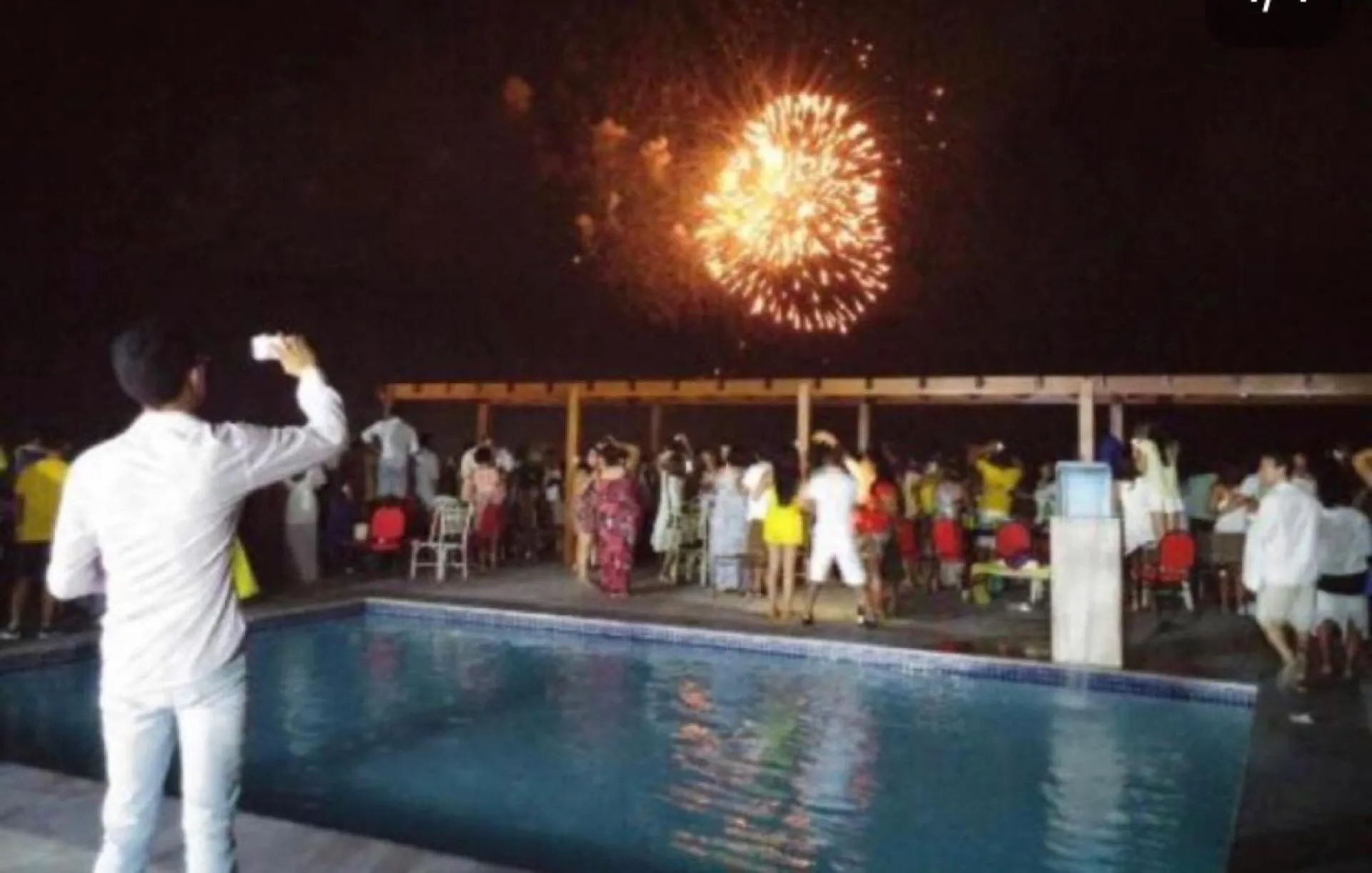 People in FLAT MARINAS PRAIA HOTEL