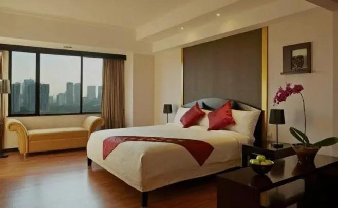 Bed in ARTOTEL Gelora Senayan Jakarta