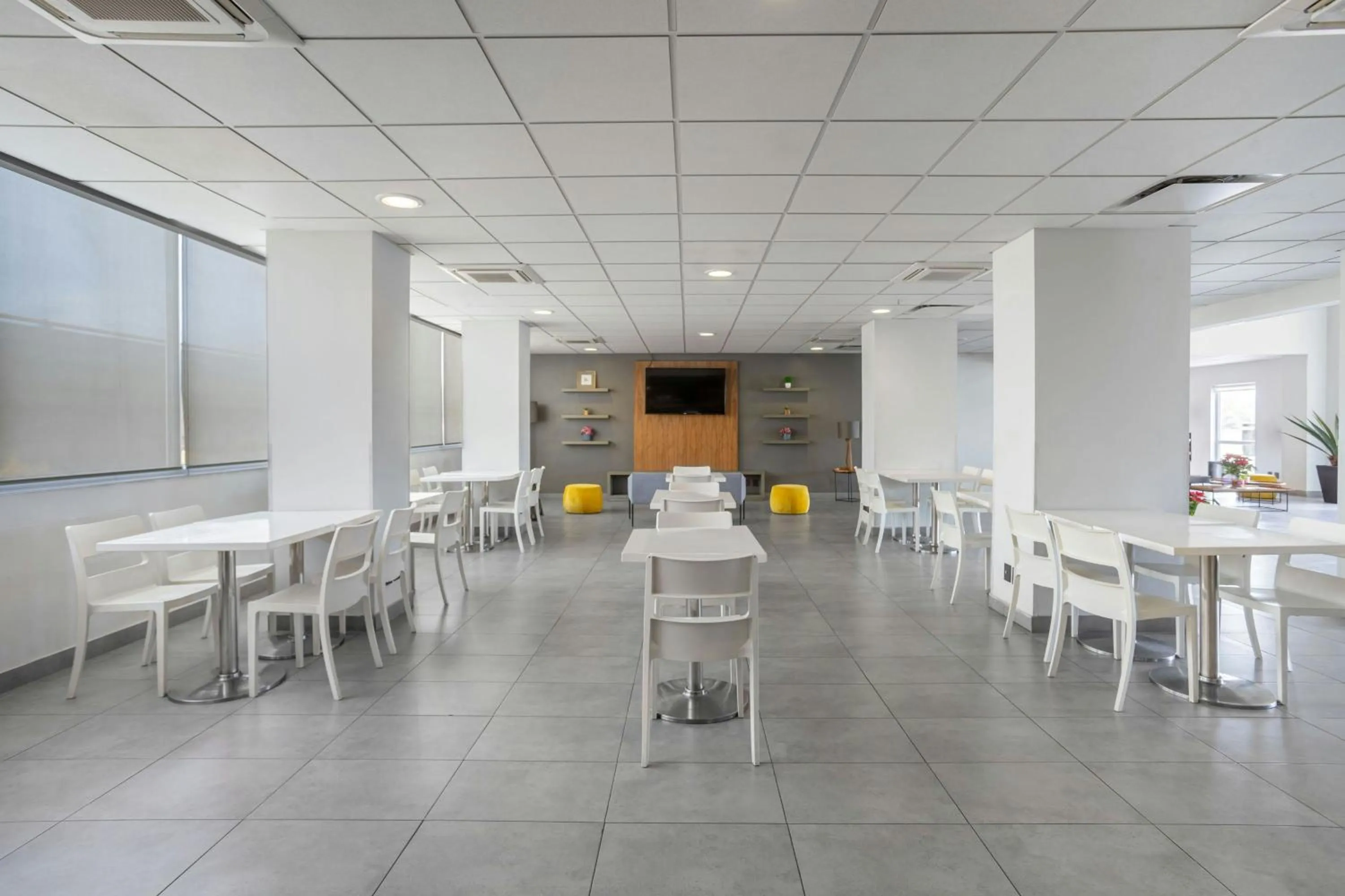 Breakfast in City Express by Marriott Durango