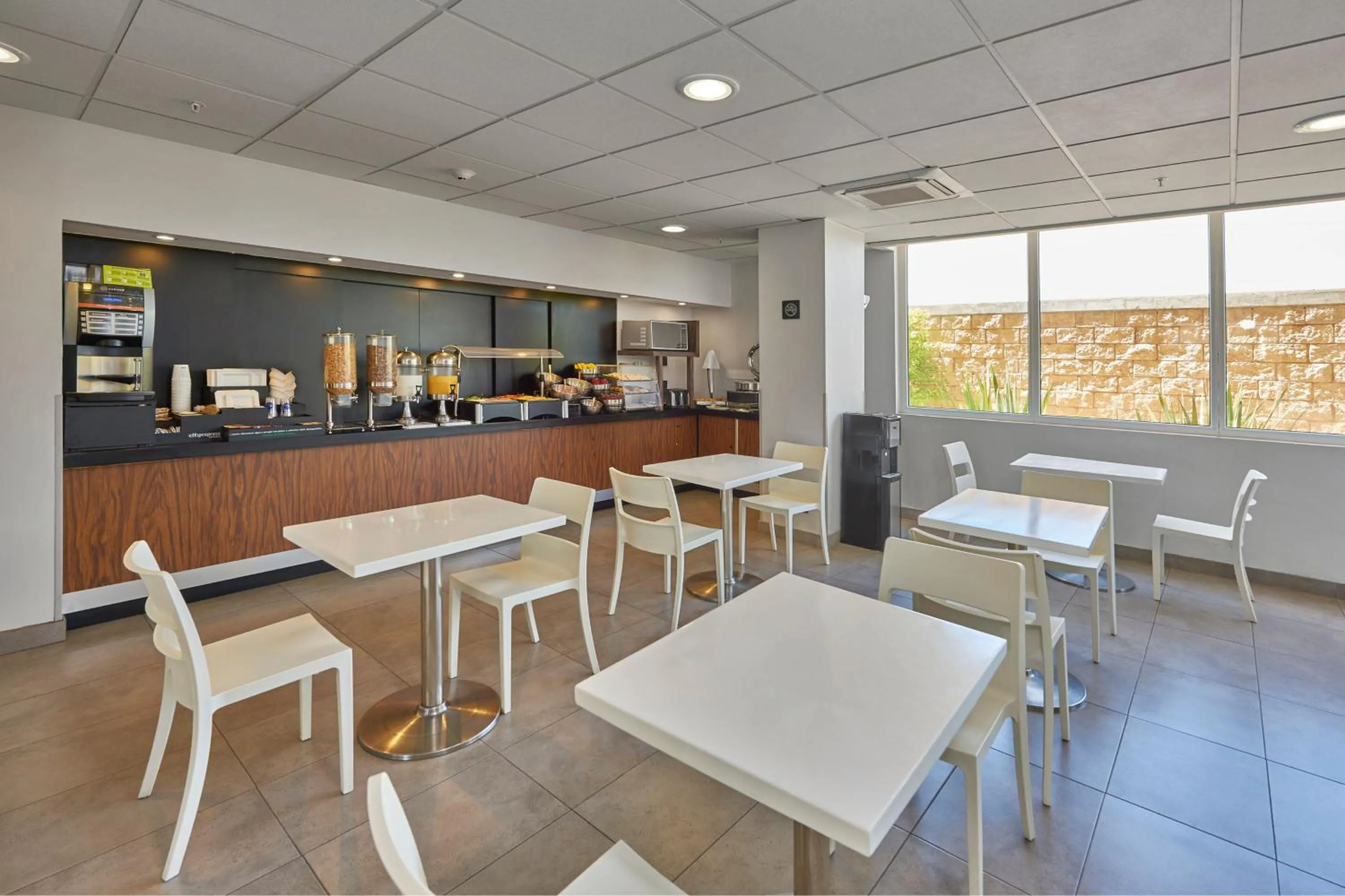 Breakfast in City Express by Marriott Durango