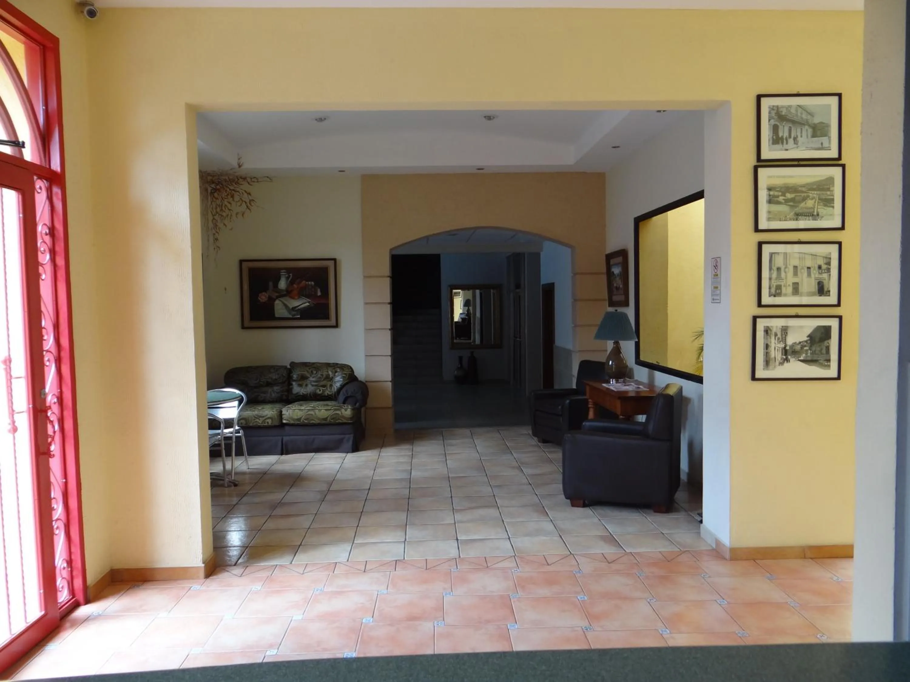 Living room in Hotel Mac Arthur