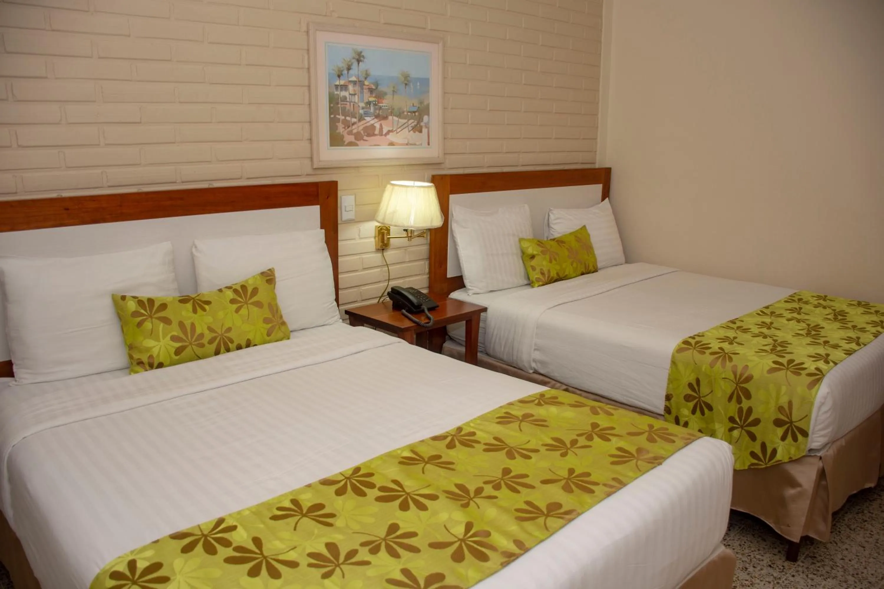 Bedroom, Bed in Hotel Mac Arthur