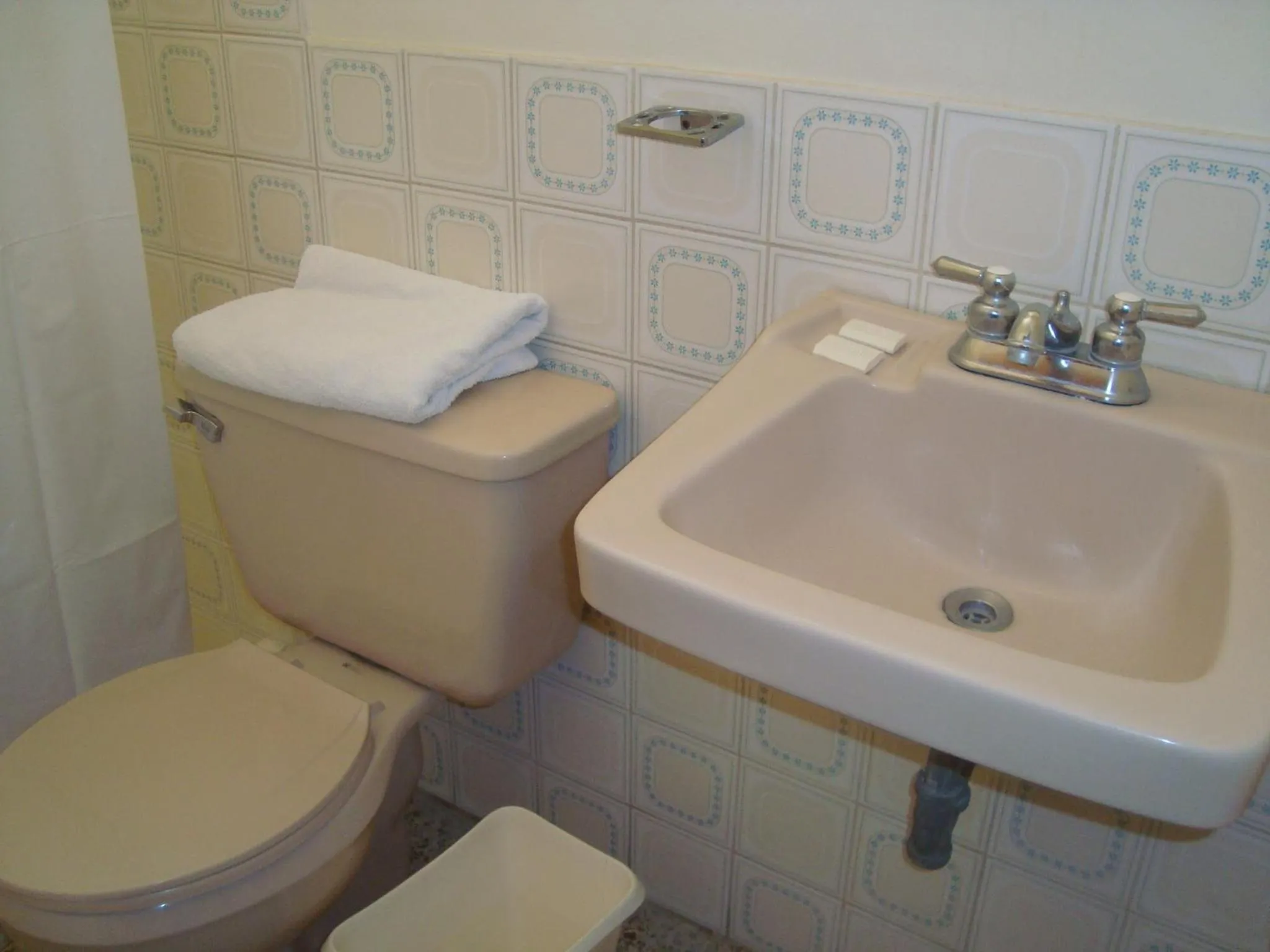 Bathroom in Hotel Mac Arthur