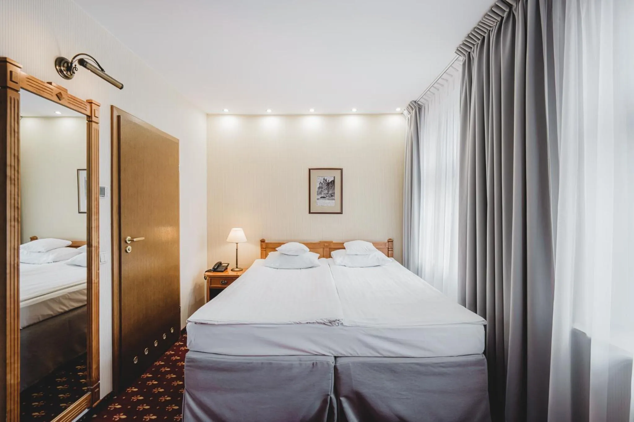 Bed in Hotel Solaris