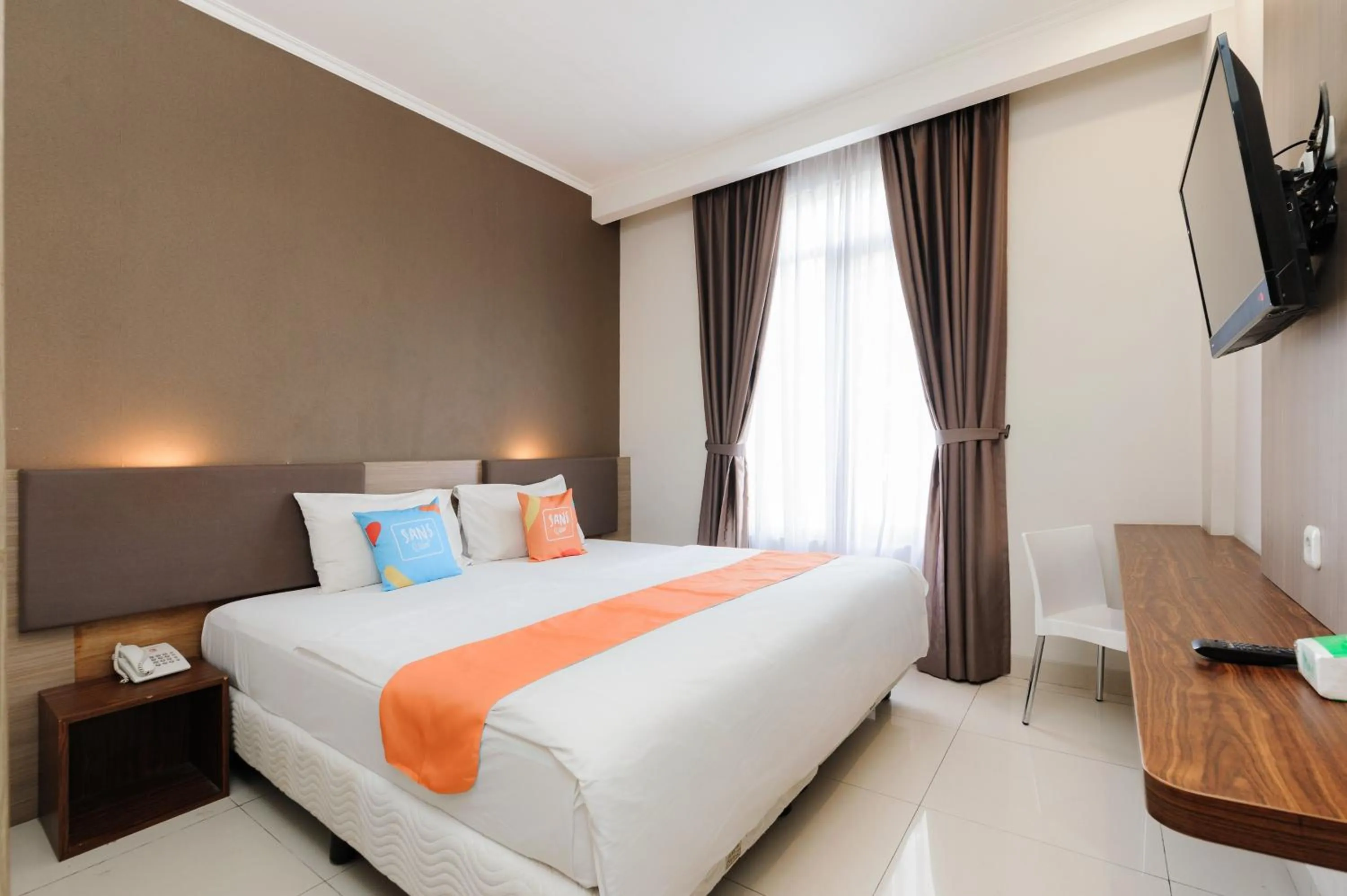 Bedroom, Bed in Sans Vibes Firdaus Mansion Kemang