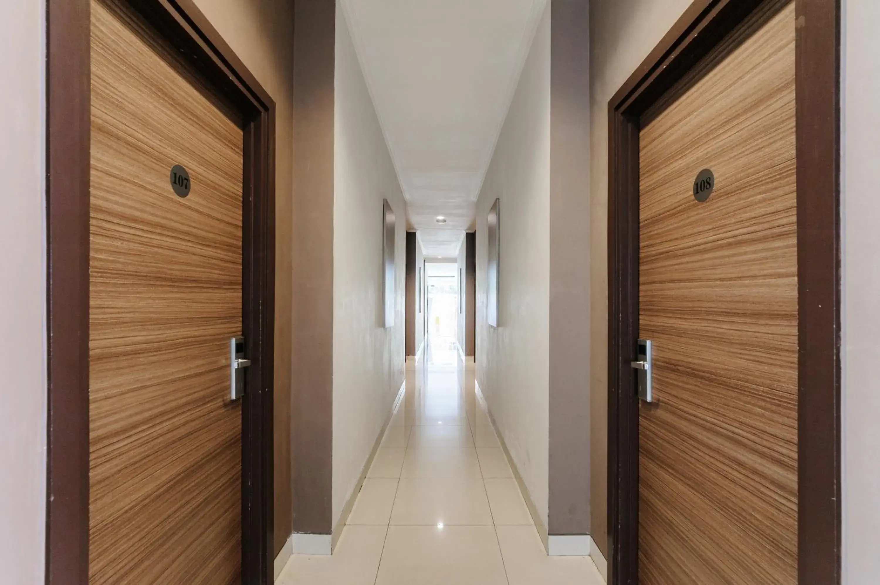 Property building in Sans Vibes Firdaus Mansion Kemang Property building in Sans Vibes Firdaus Mansion Kemang