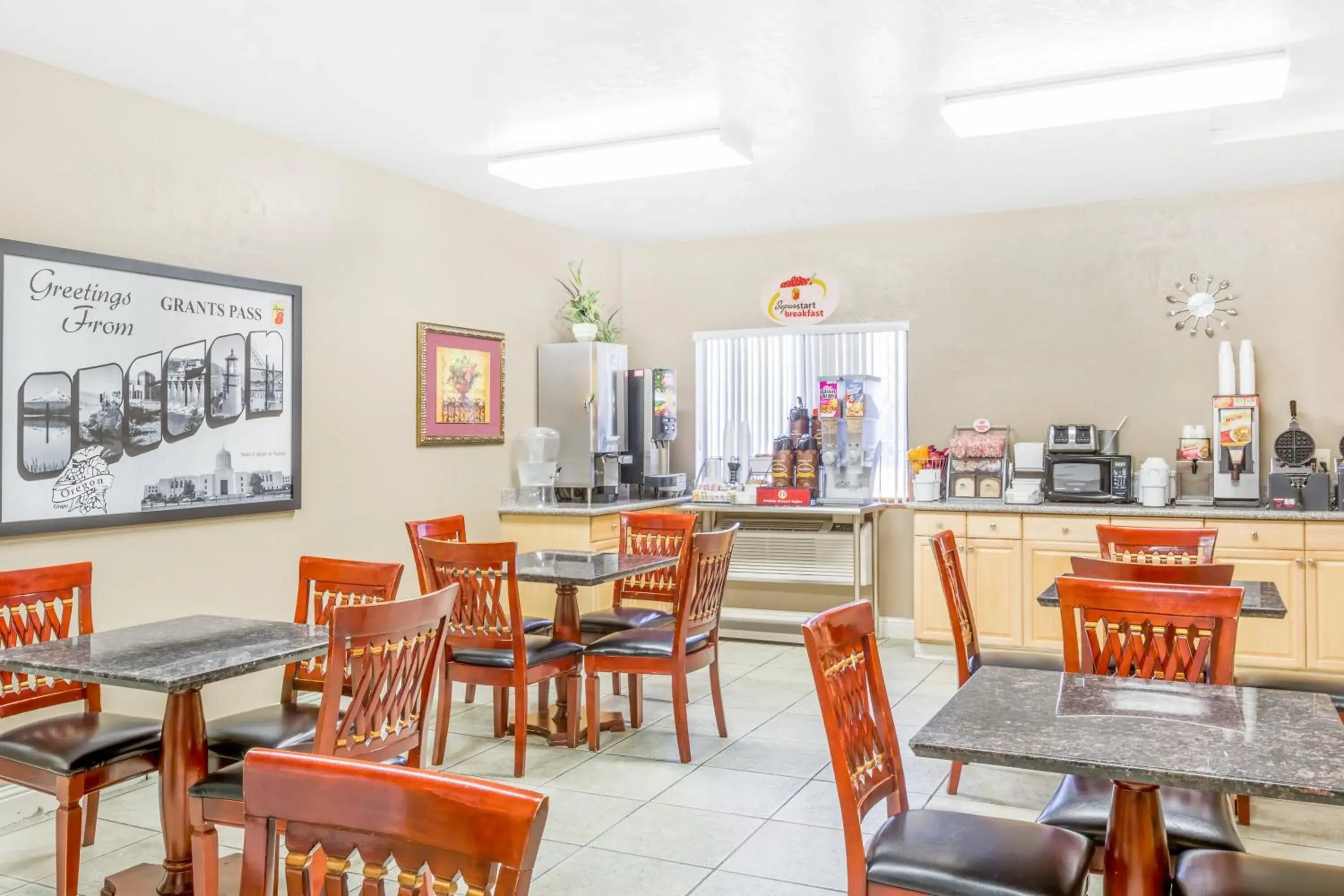 Continental breakfast in Super 8 by Wyndham Grants Pass Continental breakfast in Super 8 by Wyndham Grants Pass