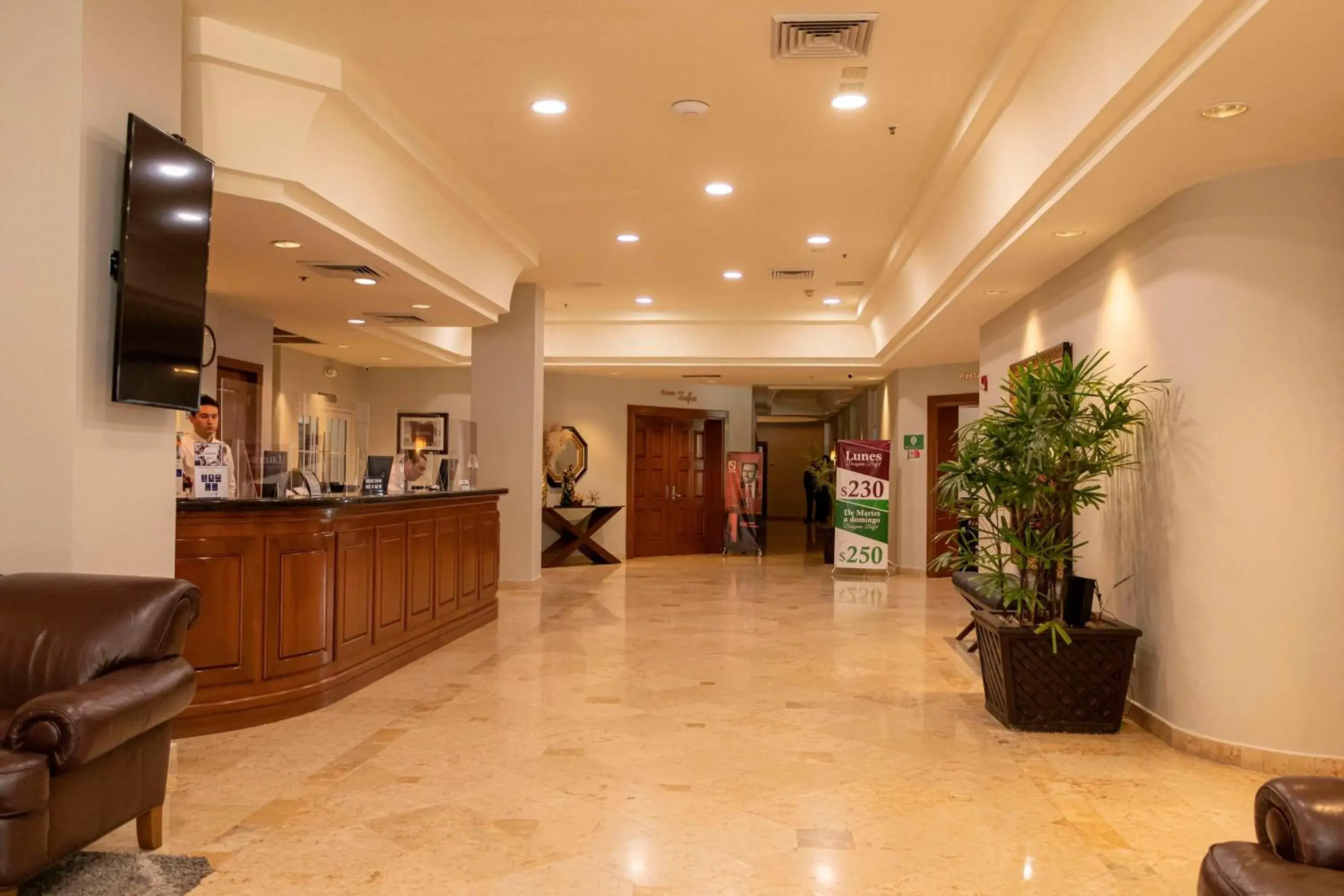Lobby or reception in Best Western PLUS Los Mochis Lobby or reception in Best Western PLUS Los Mochis