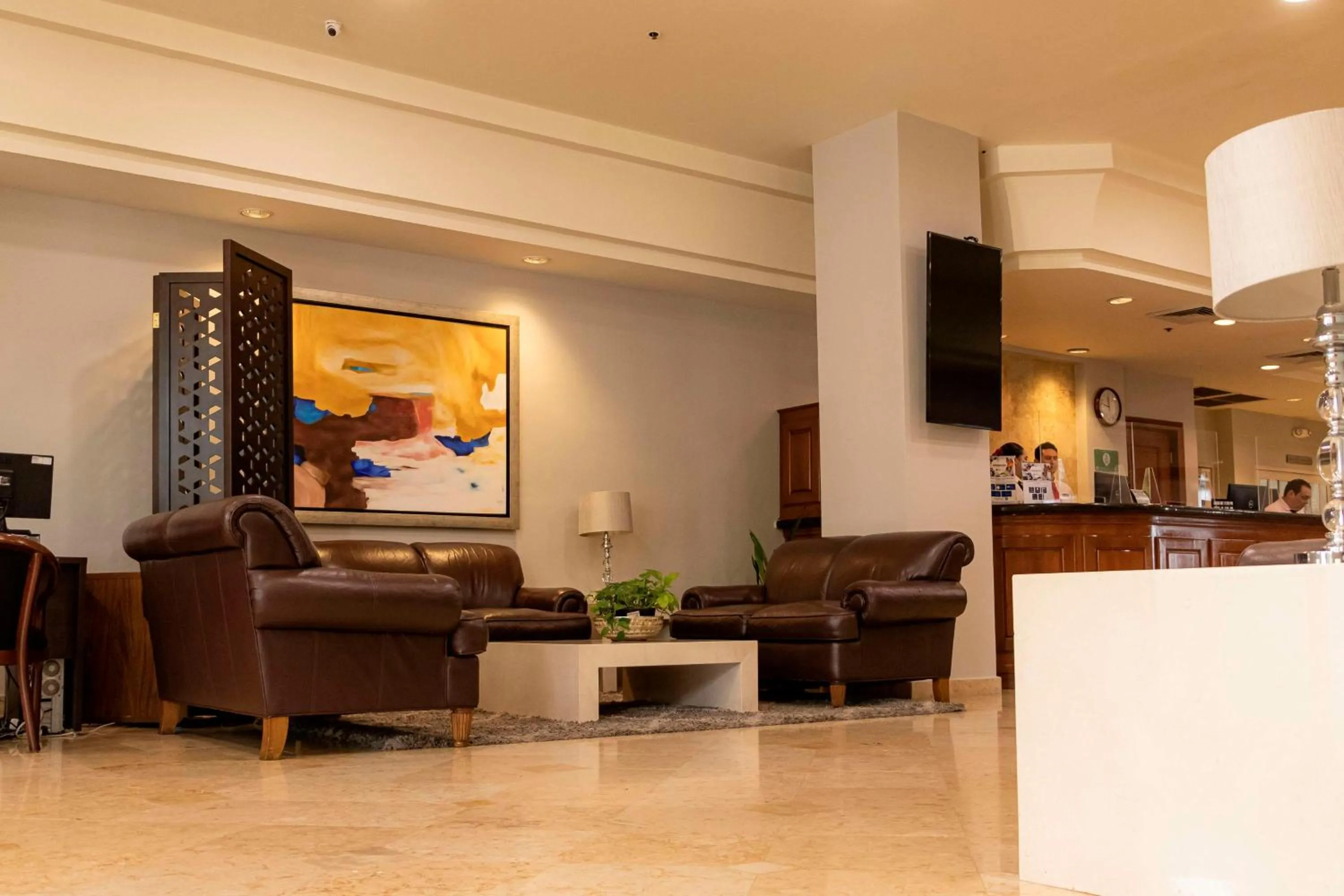 Lobby or reception in Best Western PLUS Los Mochis