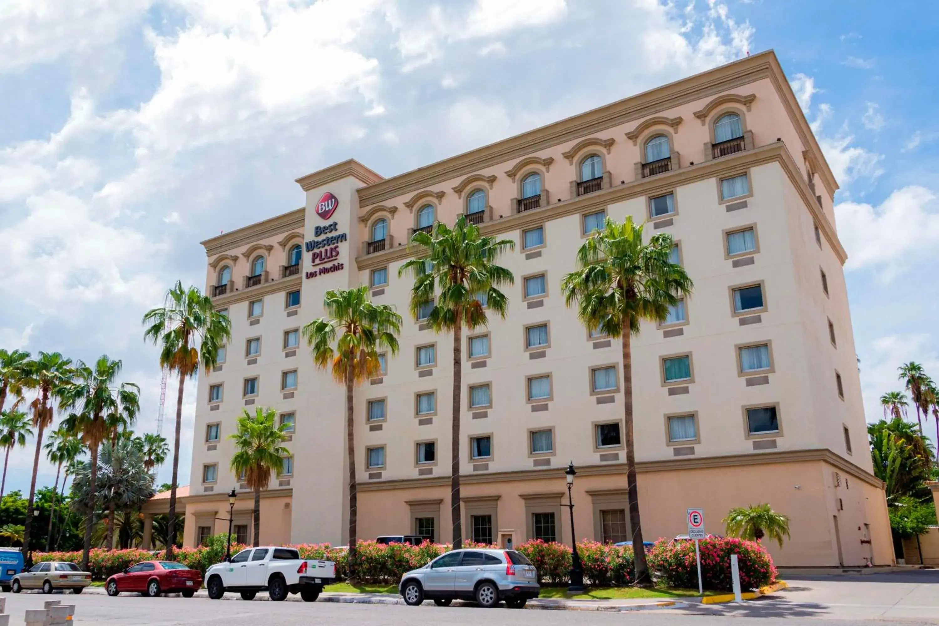 Property building in Best Western PLUS Los Mochis Property building in Best Western PLUS Los Mochis