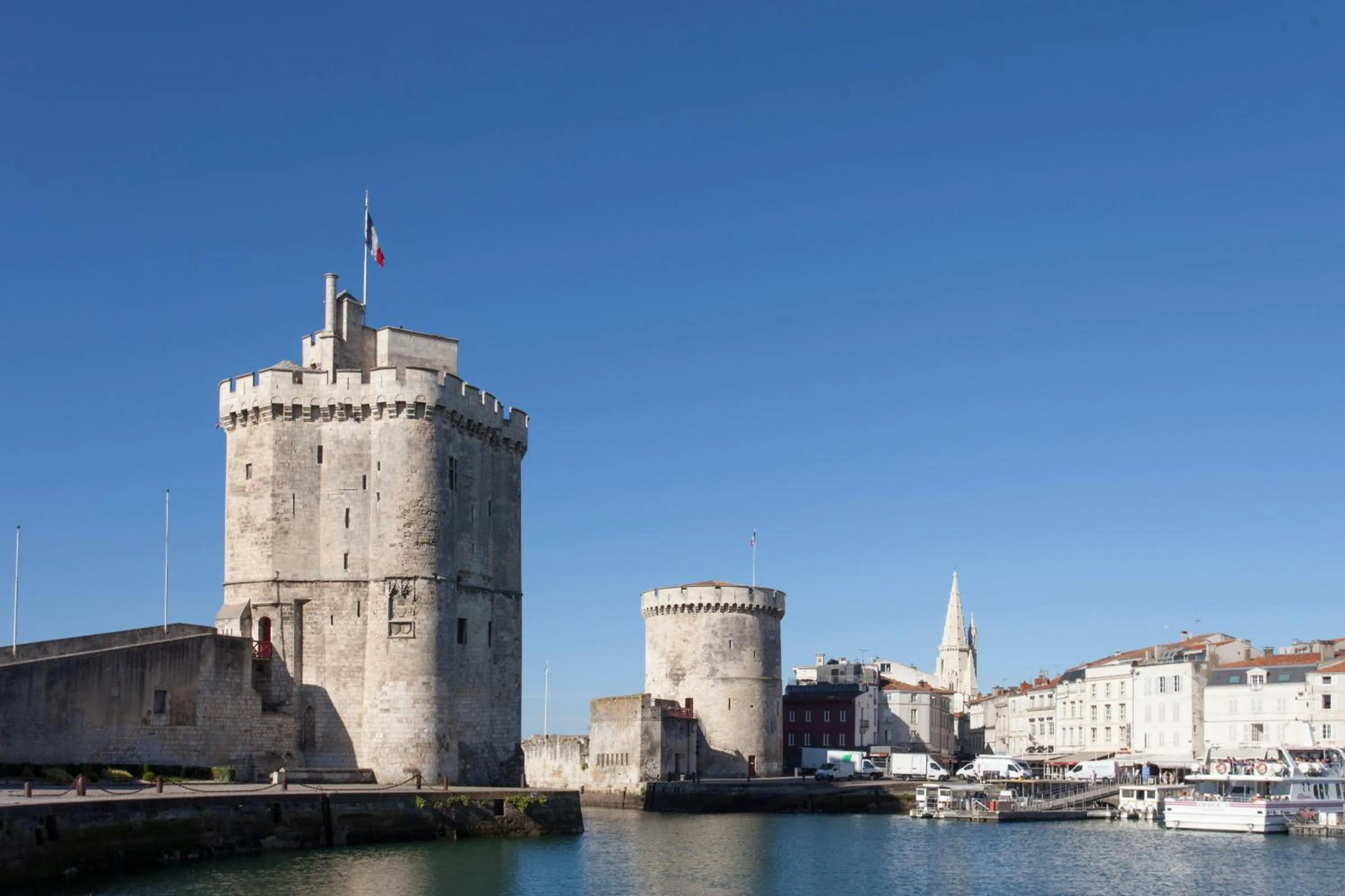 Nearby landmark in Hôtel Les Gens de Mer La Rochelle