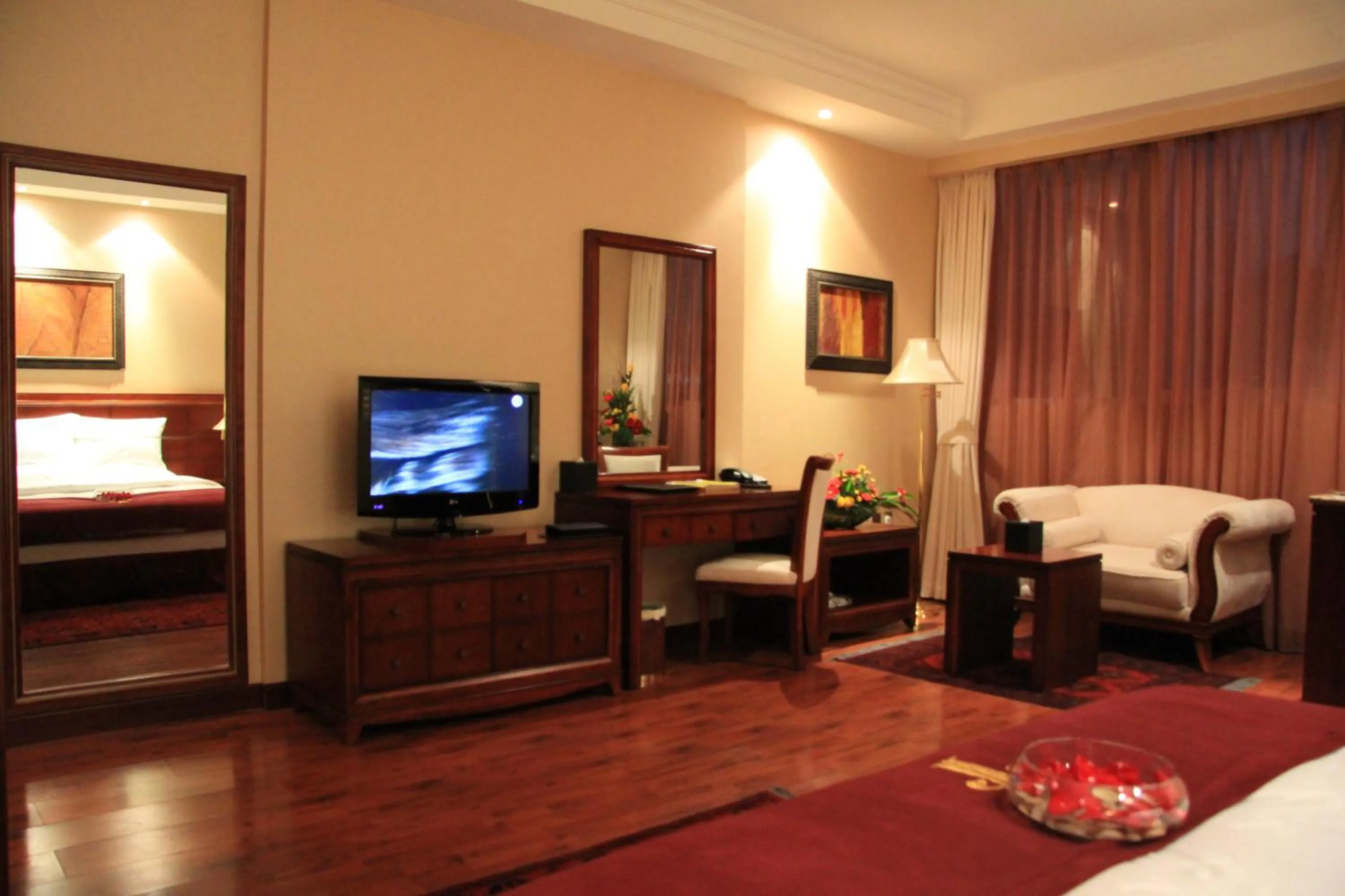 TV and multimedia, TV/Entertainment Center in TRIANON ROYAL HOTEL