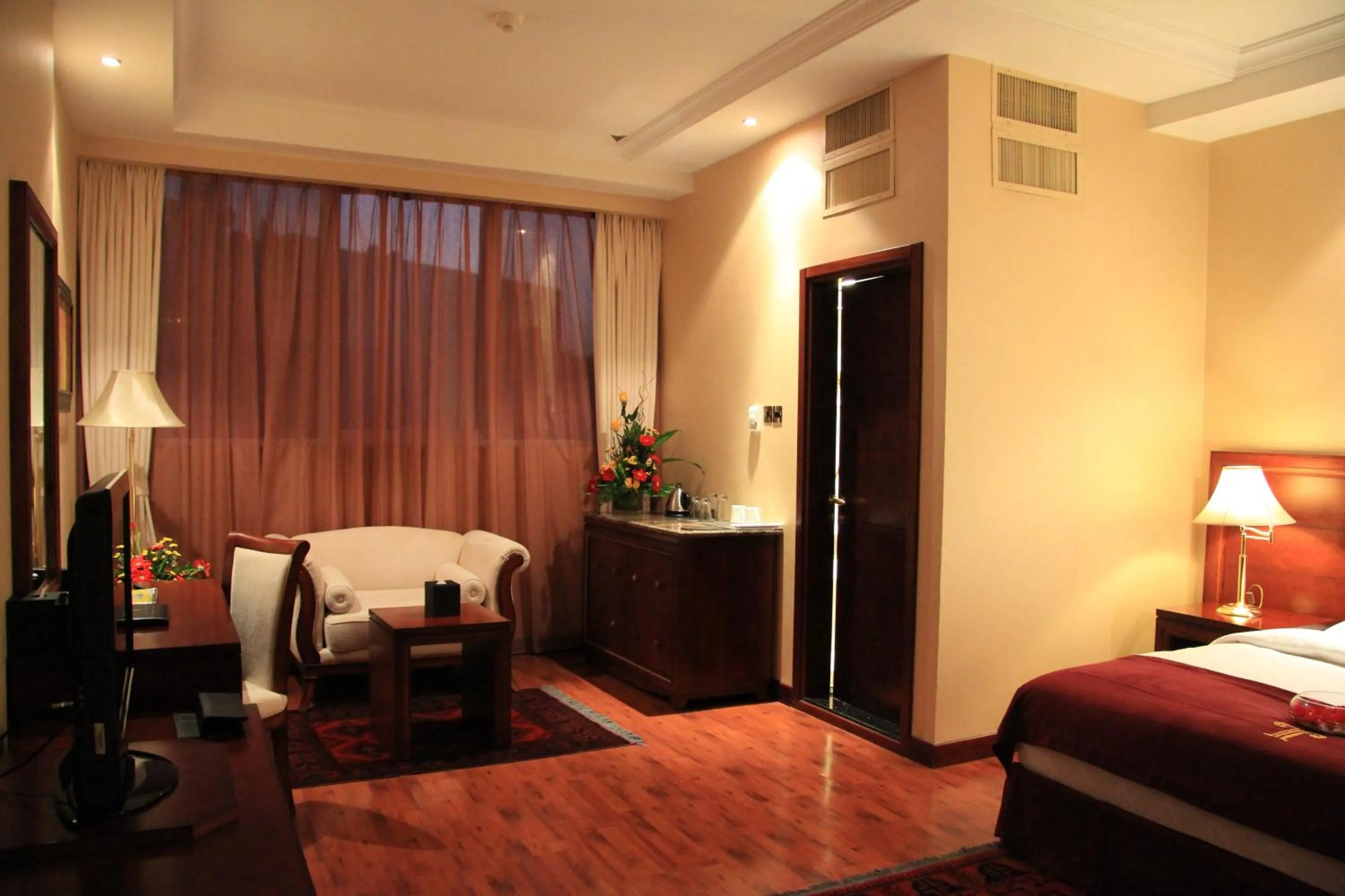 Bedroom in TRIANON ROYAL HOTEL