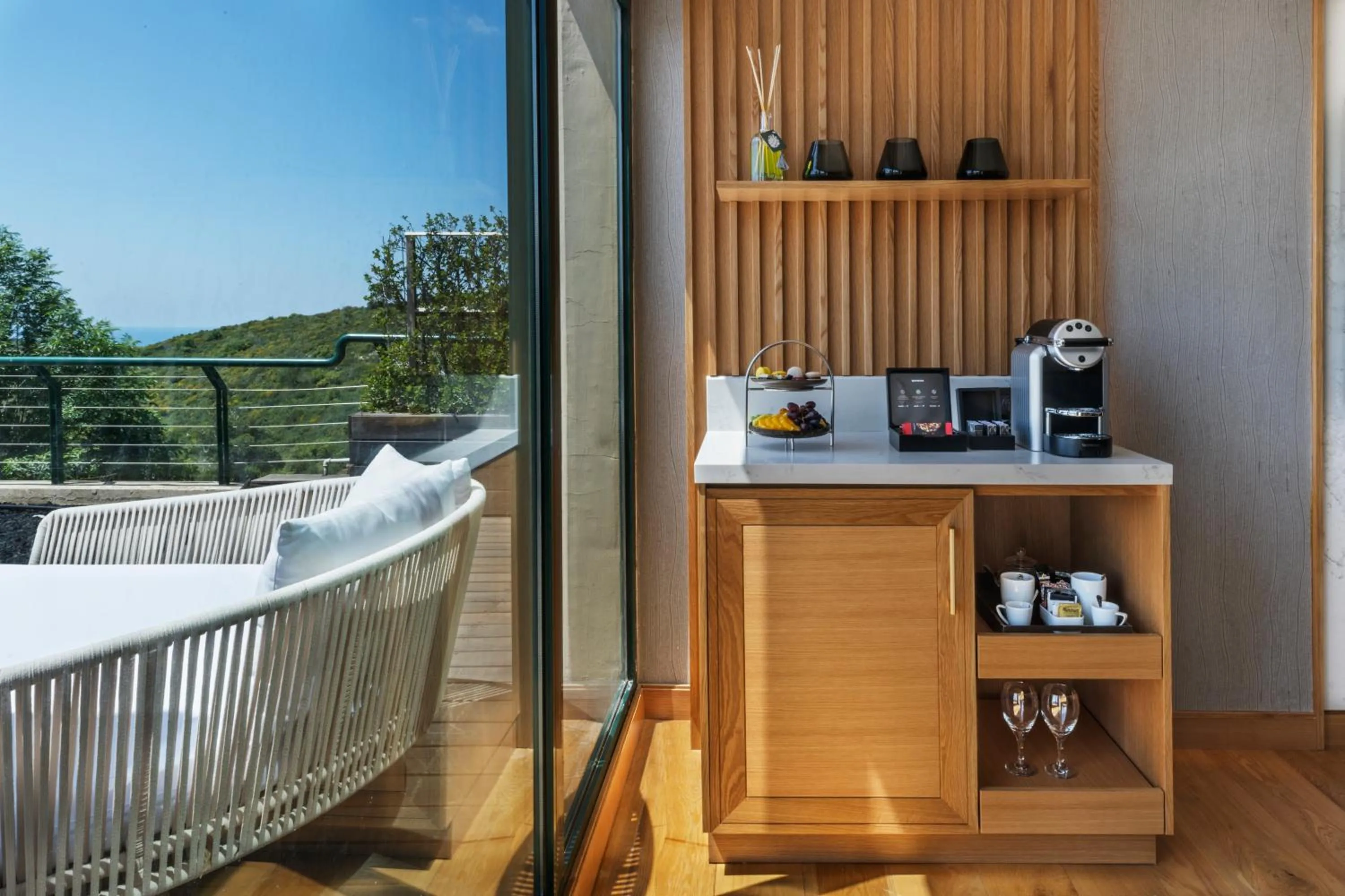 Coffee/tea facilities in Carmel Forest by Isrotel Exclusive