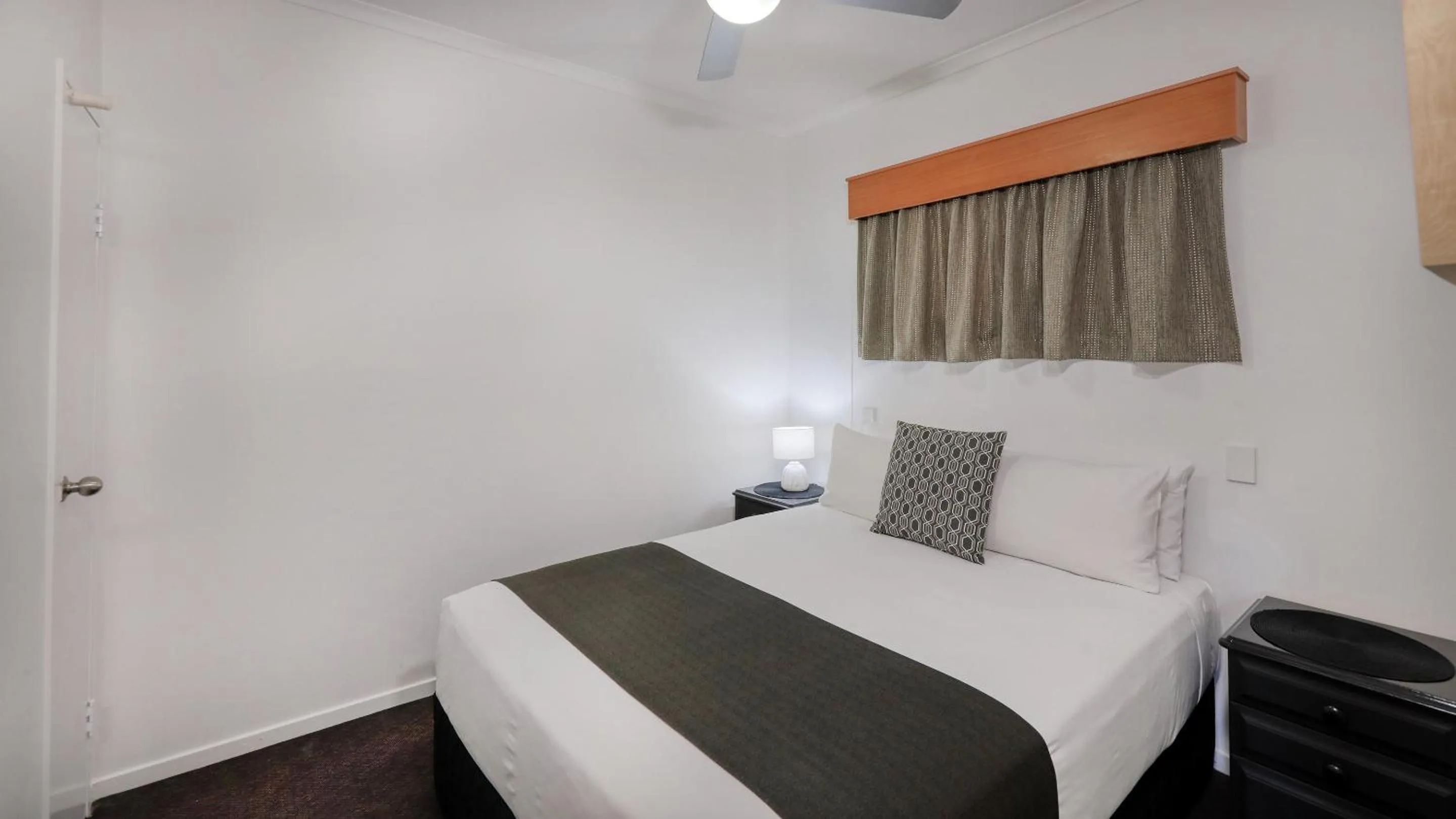 Bed in Best Western Caboolture Gateway Motel