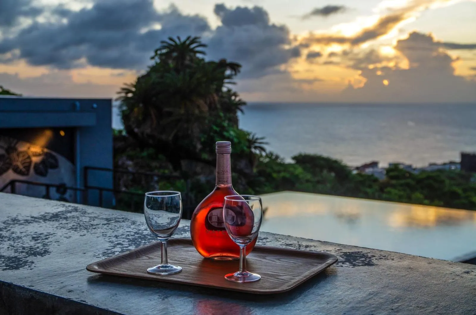 Facade/entrance in Hanalee Villa Kouri