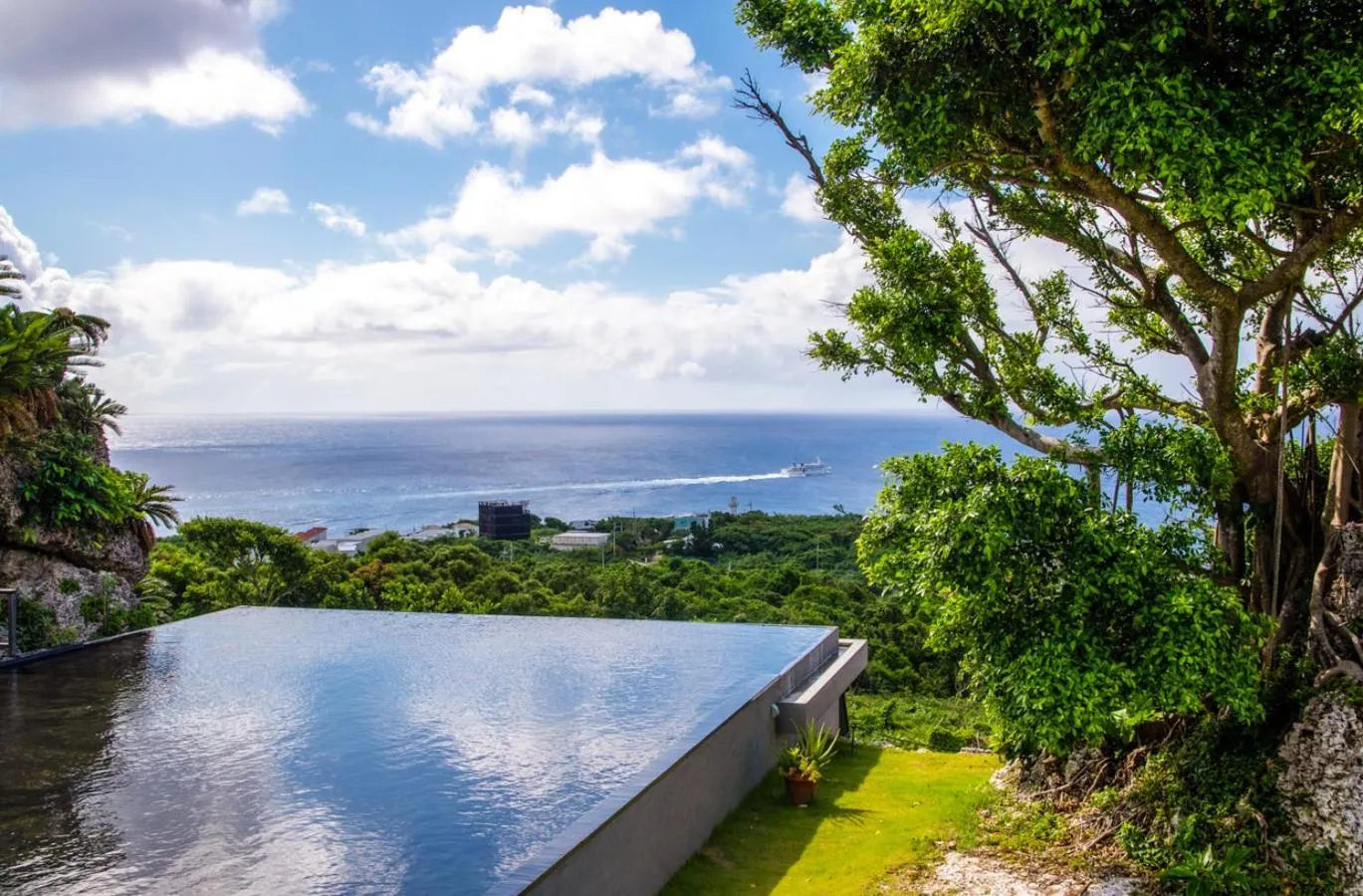 Day in Hanalee Villa Kouri