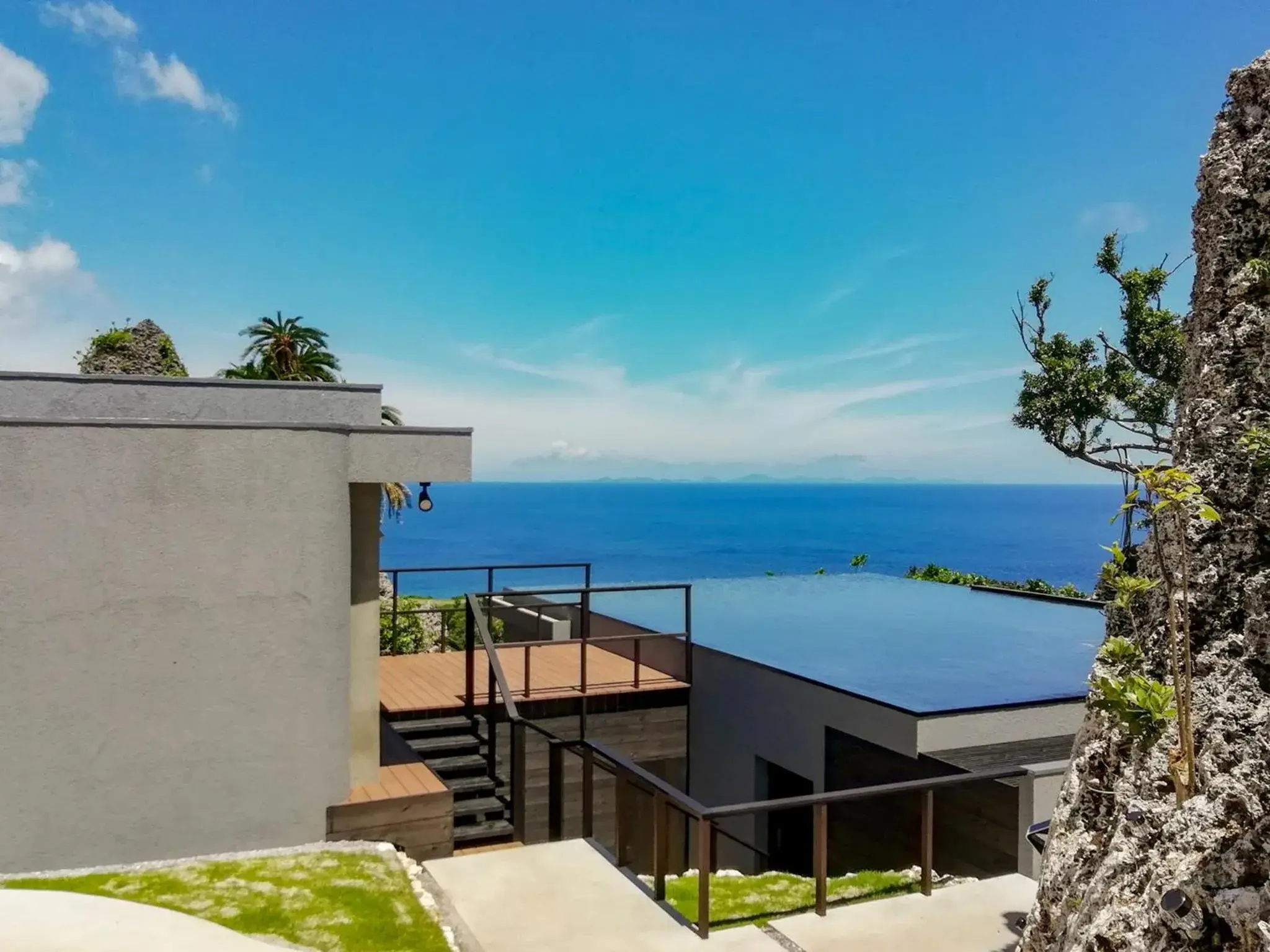 Property building in Hanalee Villa Kouri Property building in Hanalee Villa Kouri