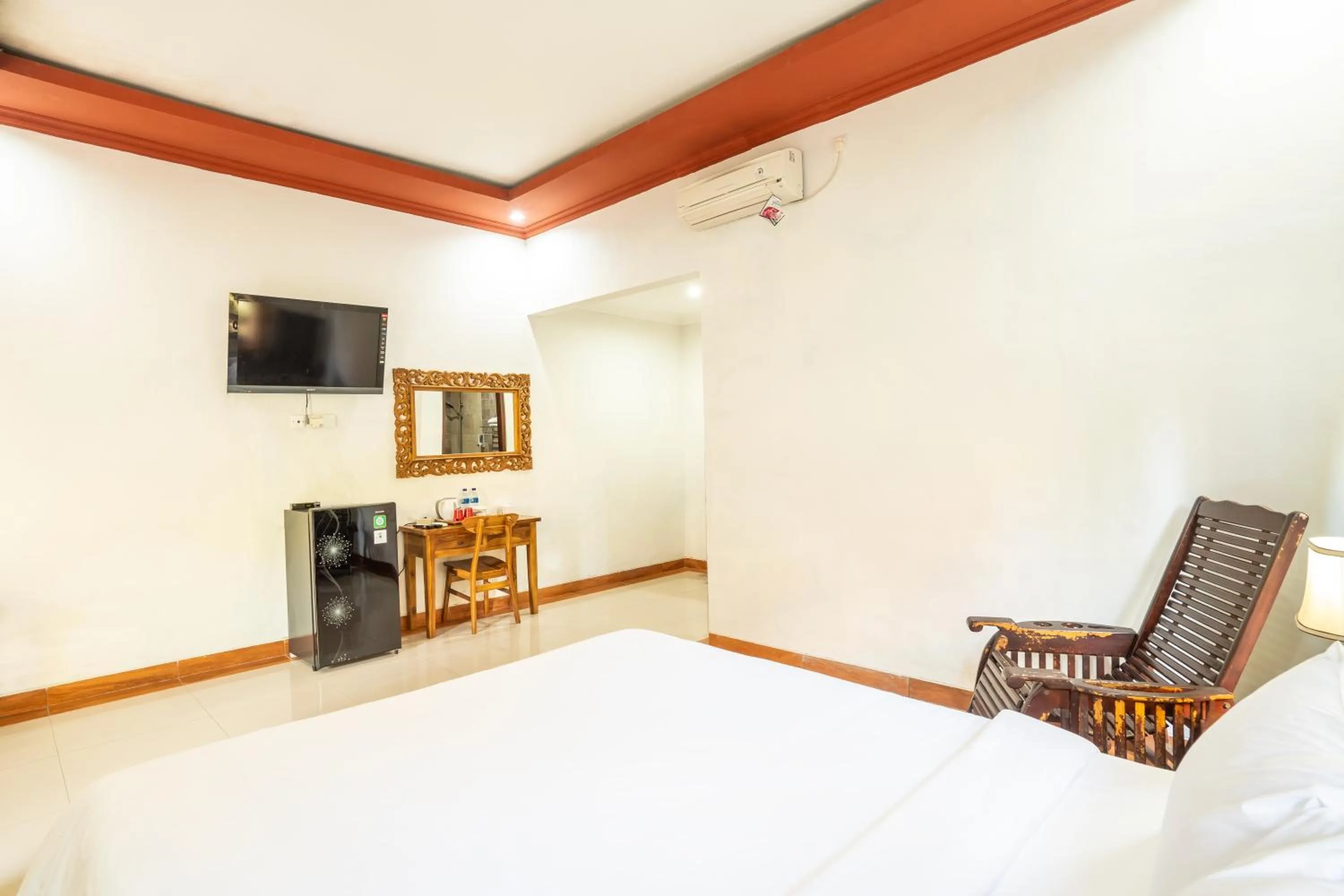 Bedroom, Bed in Nirmala Guest House Surf Keramas