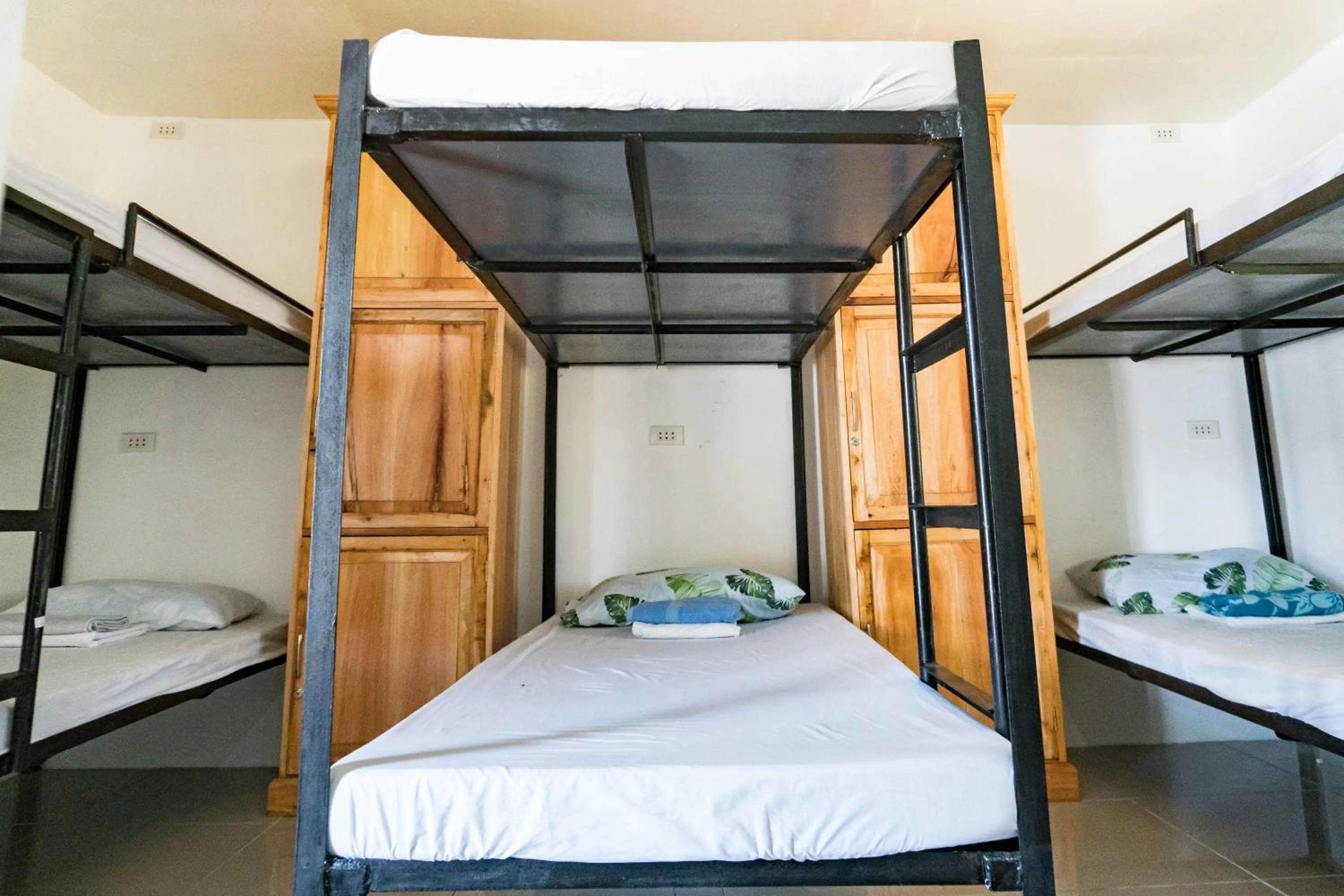 Bedroom, Bed in Island Girl Bed and Breakfast