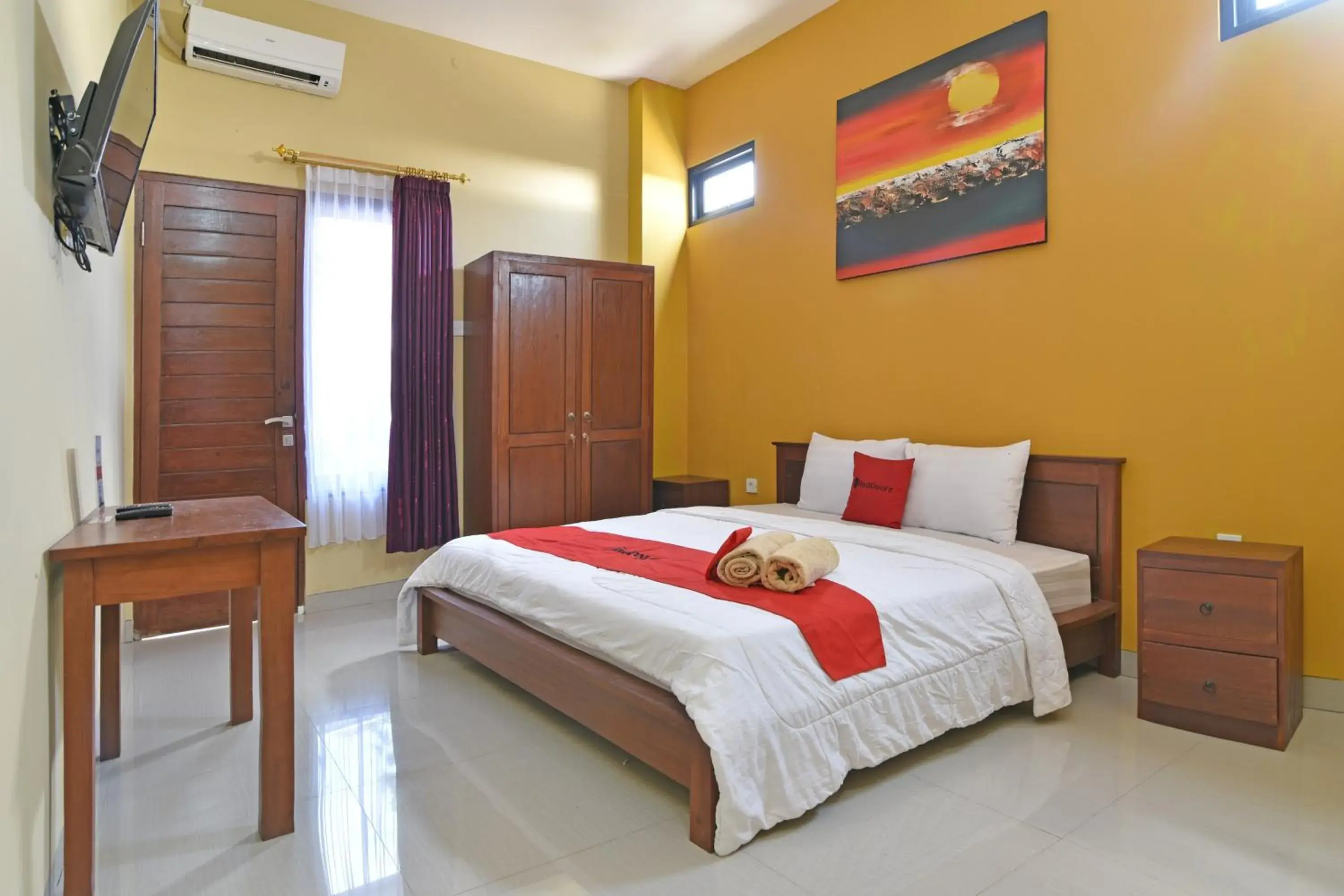 Double Room in RedDoorz @ Uluwatu Bali Double Room in RedDoorz @ Uluwatu Bali