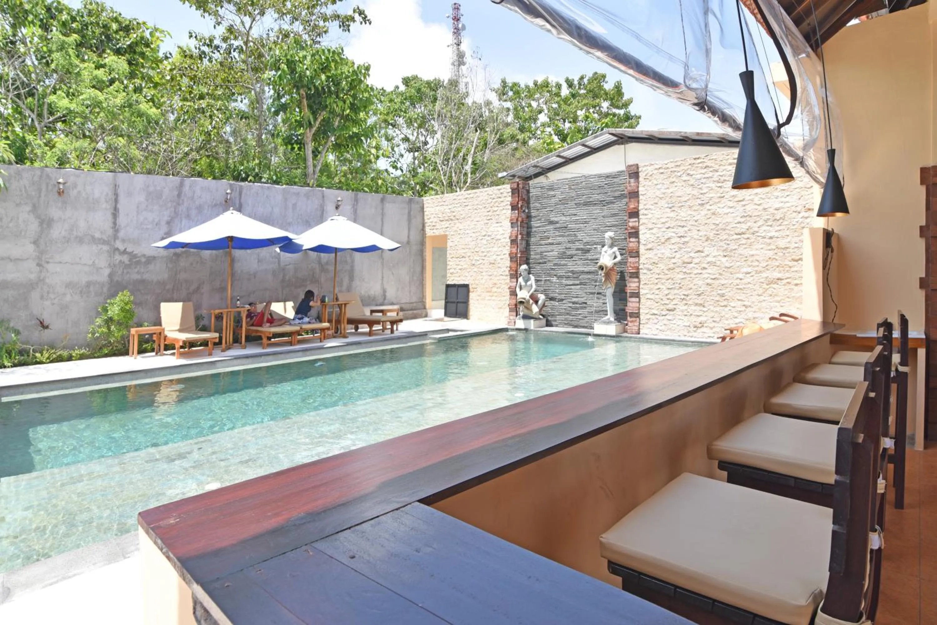 Swimming pool in RedDoorz @ Uluwatu Bali