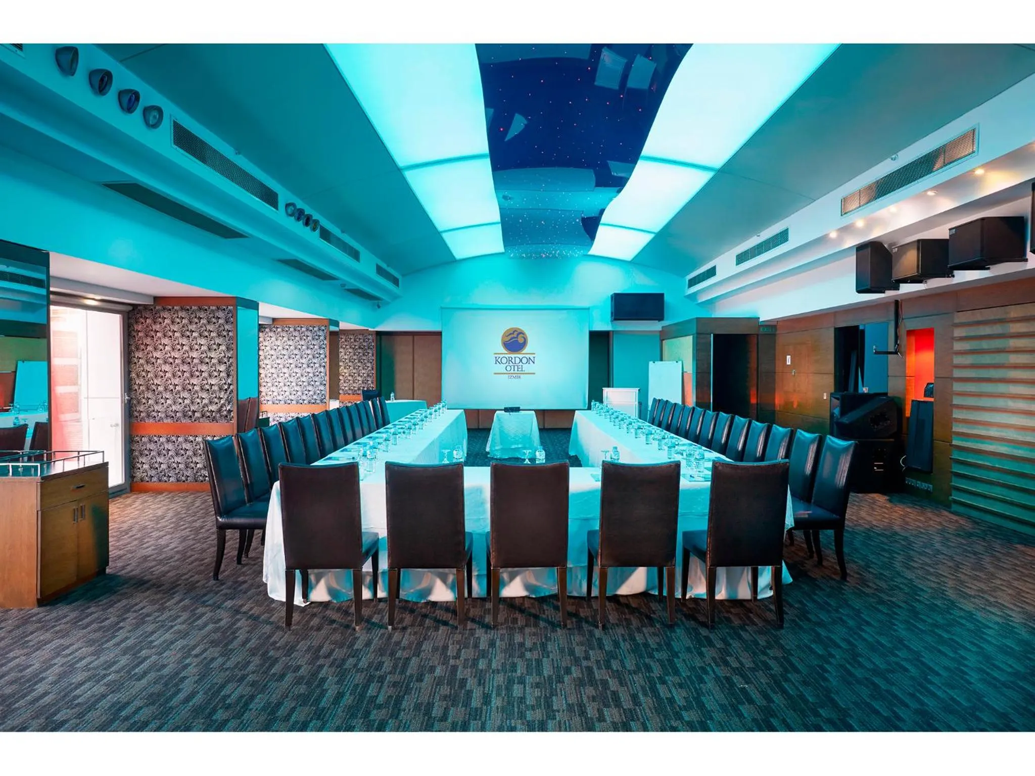 Business facilities in Kordon Hotel Pasaport