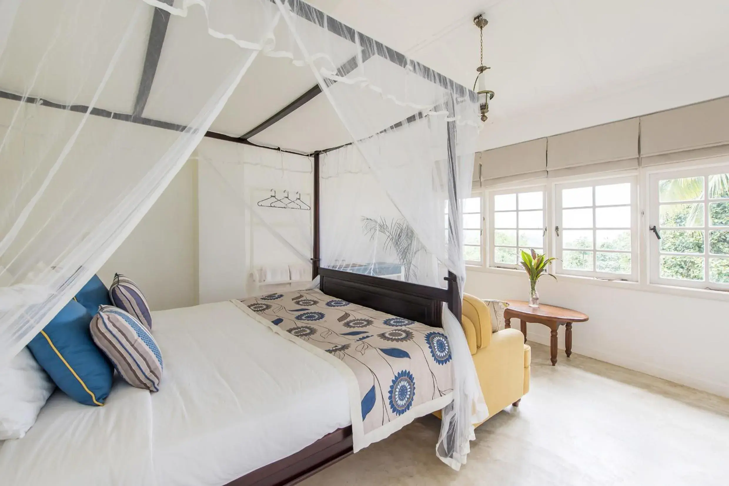 Double Room in Ashburnham Estate-98 Acre Tea Estate with Private Waterfalls Double Room in Ashburnham Estate-98 Acre Tea Estate with Private Waterfalls