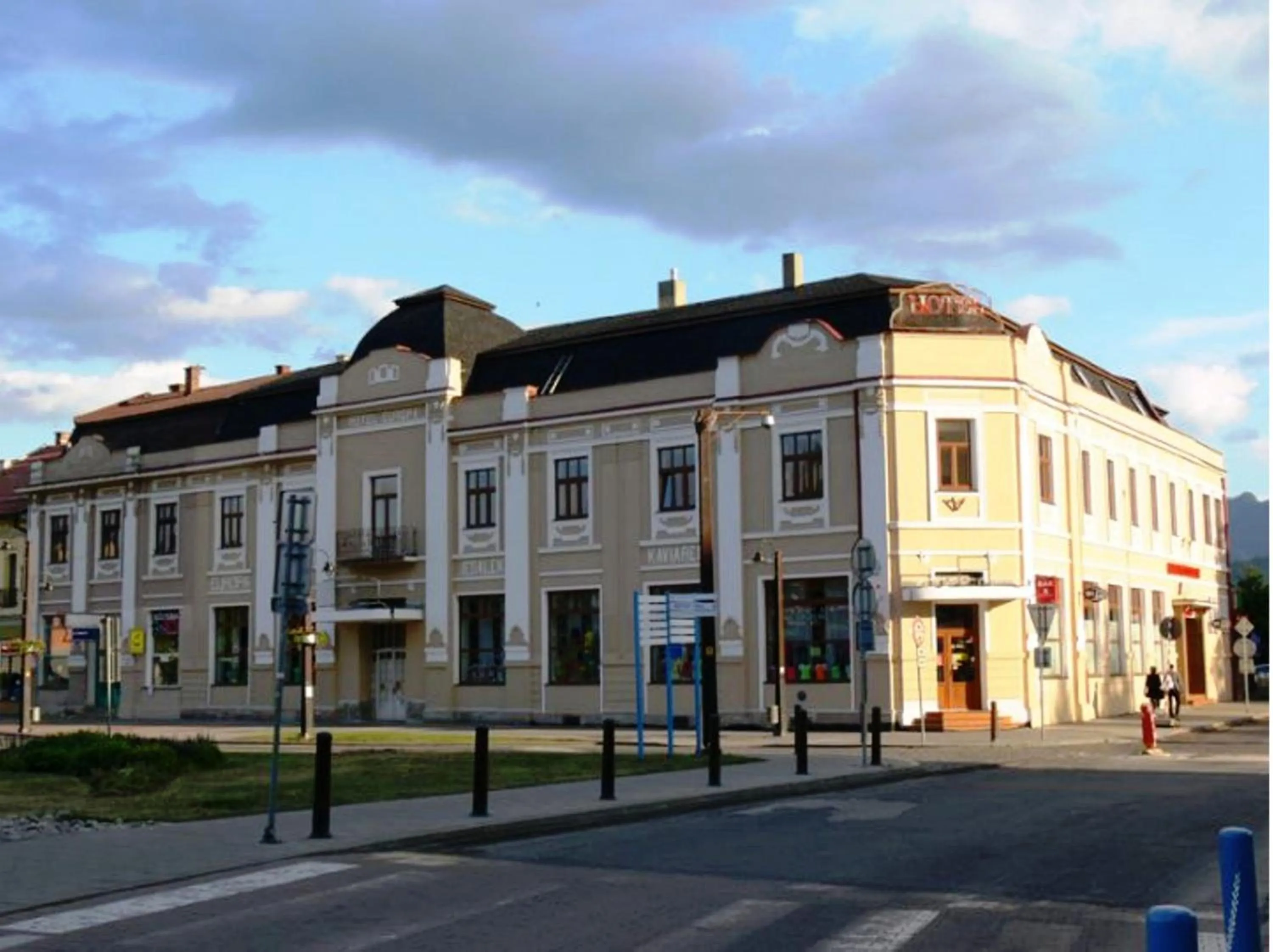 Facade/entrance in Hotel Europa