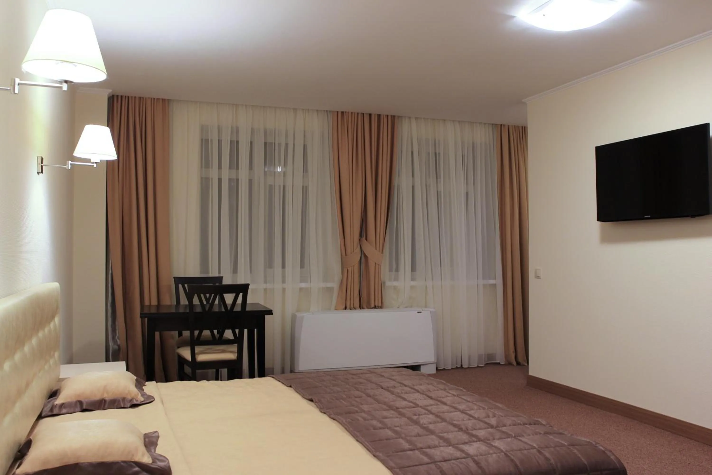 Photo of the whole room, Bed in Hotel Asteri