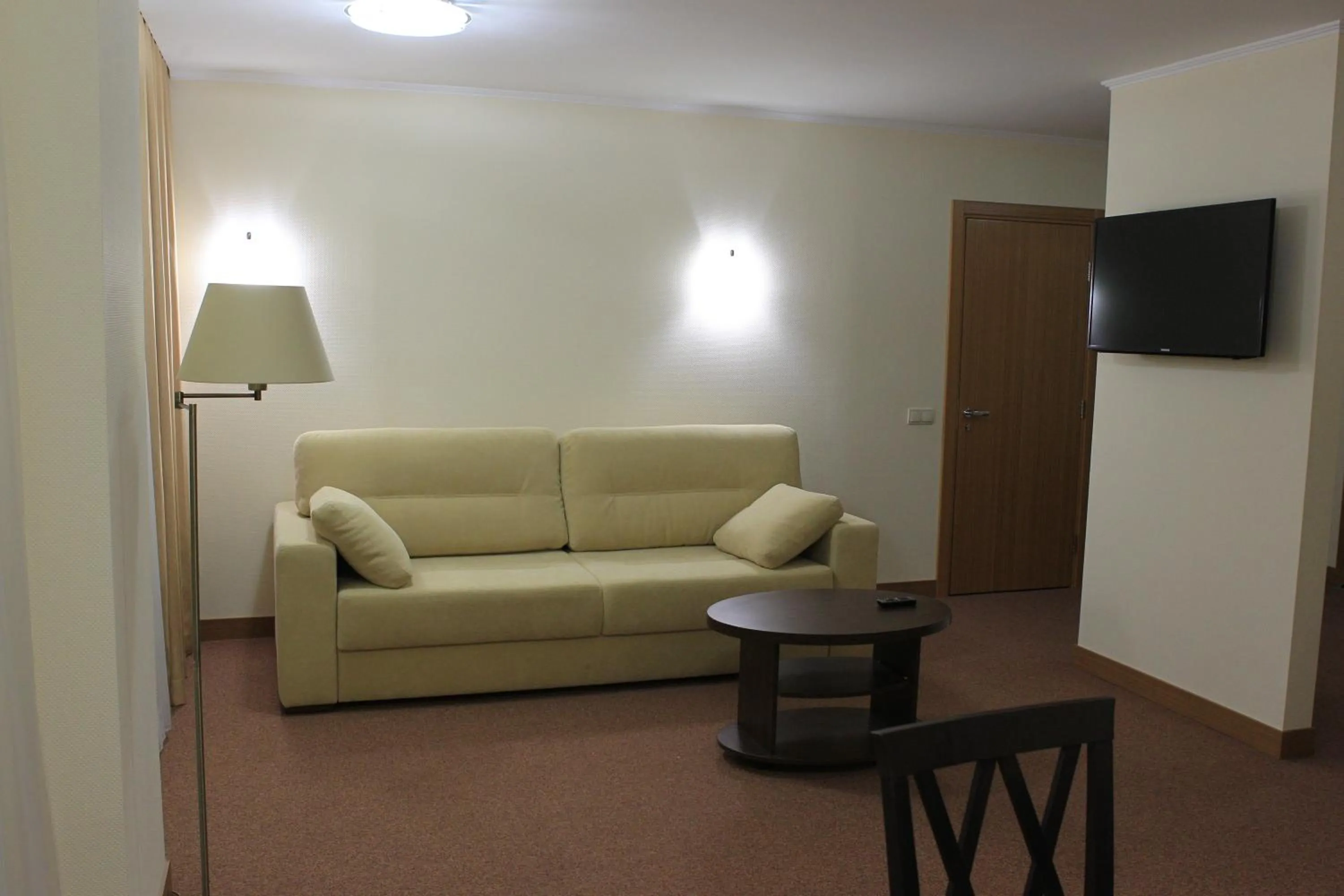 Seating area in Hotel Asteri