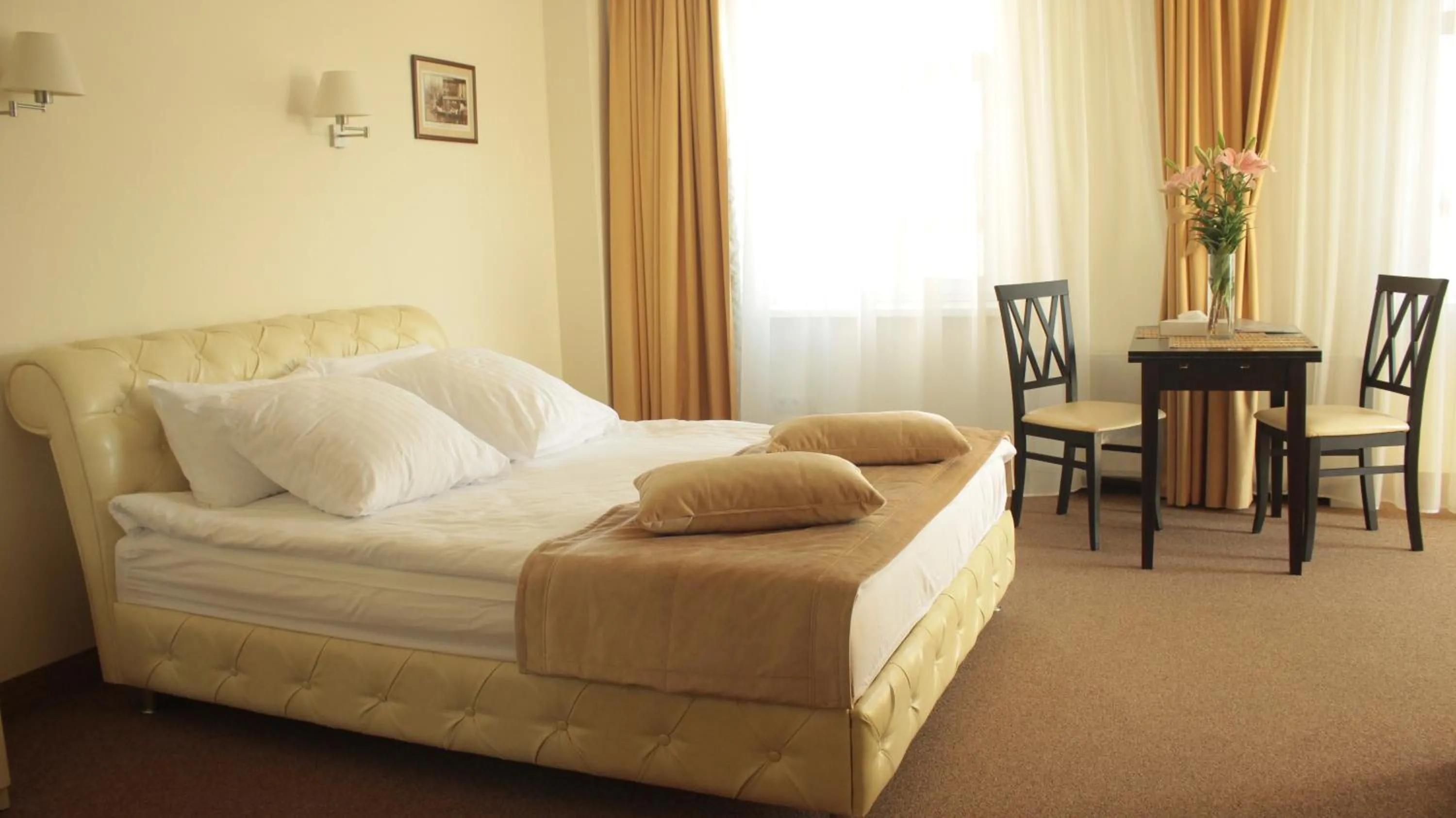 Bed in Hotel Asteri