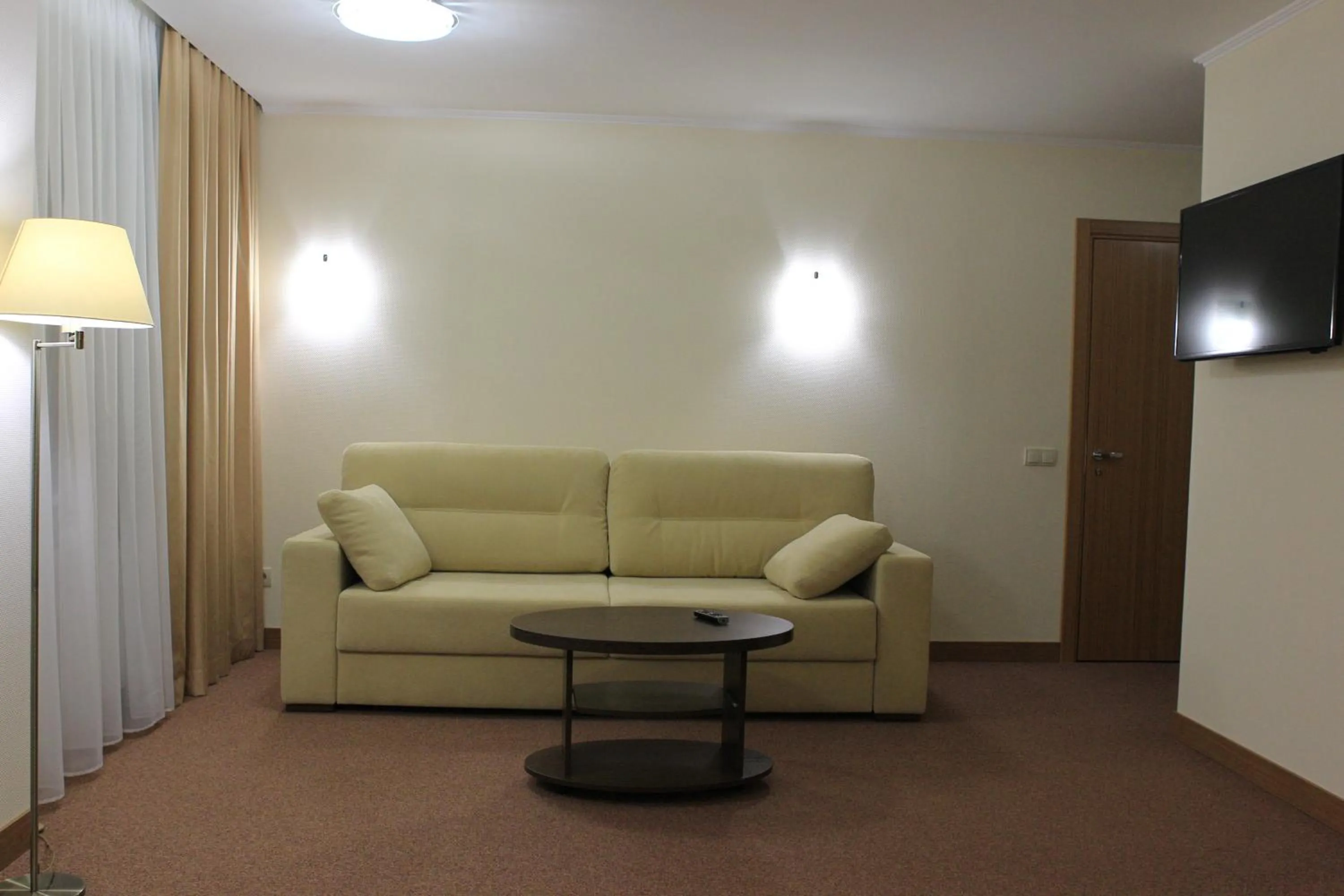 Seating area in Hotel Asteri