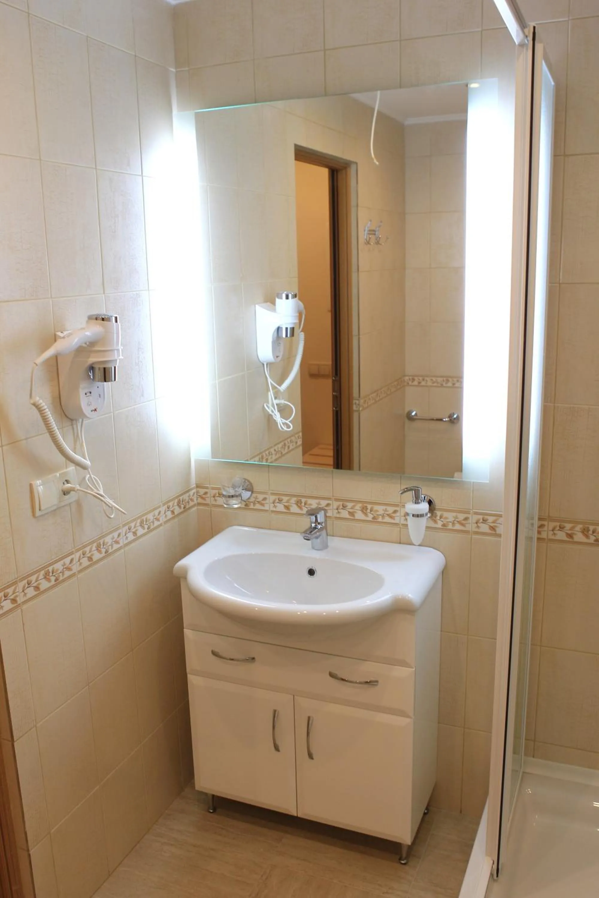 Bathroom in Hotel Asteri