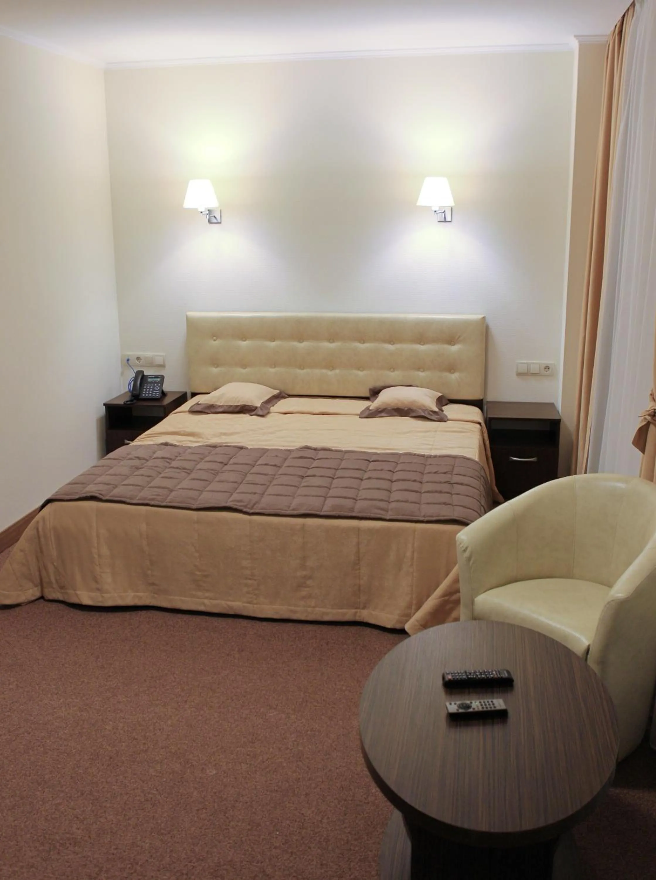 Photo of the whole room, Bed in Hotel Asteri