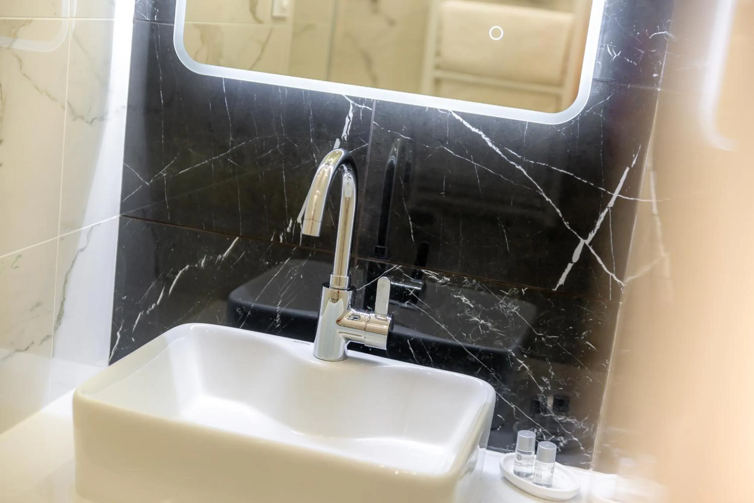 Bathroom in Les appartements chics du Vieux-Port