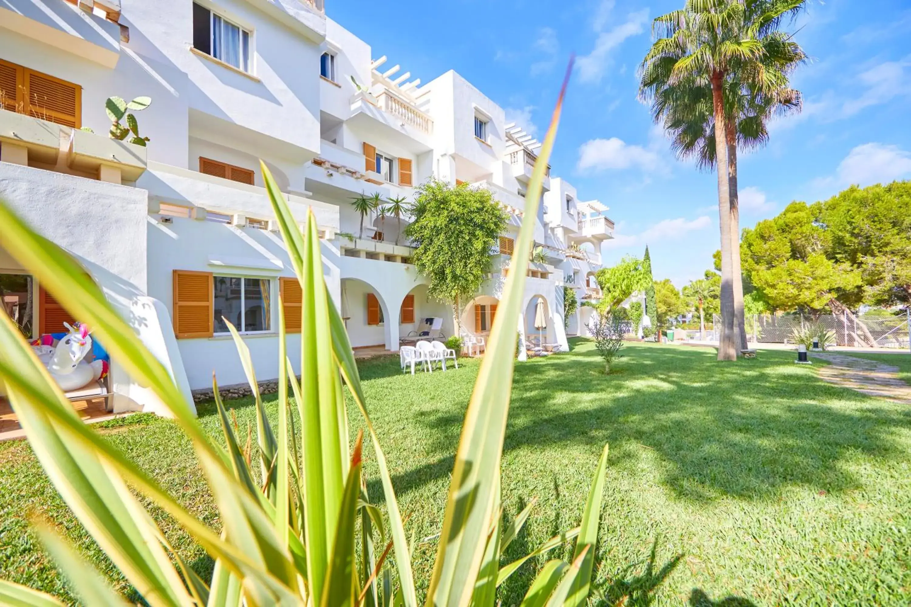 Property building in Gavimar La Mirada Hotel and Apartments Property building in Gavimar La Mirada Hotel and Apartments