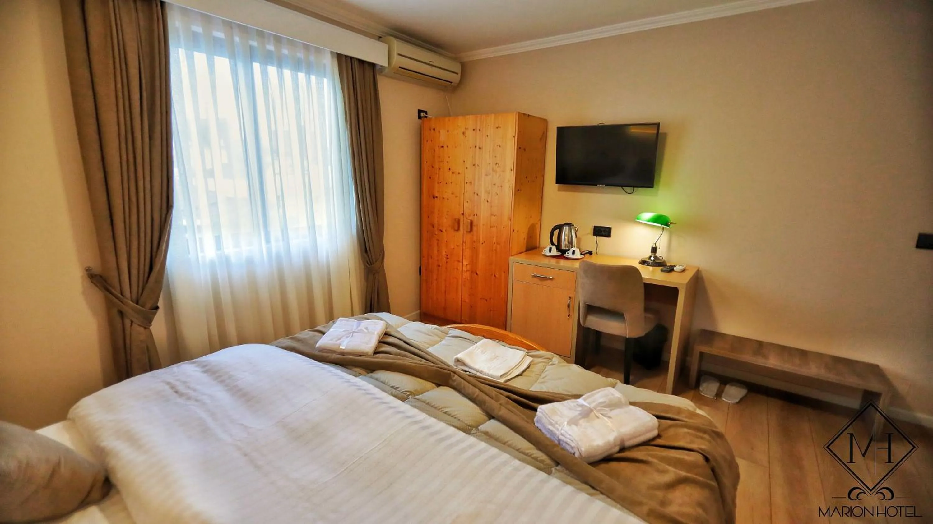 Deluxe Room in MARION HOTEL