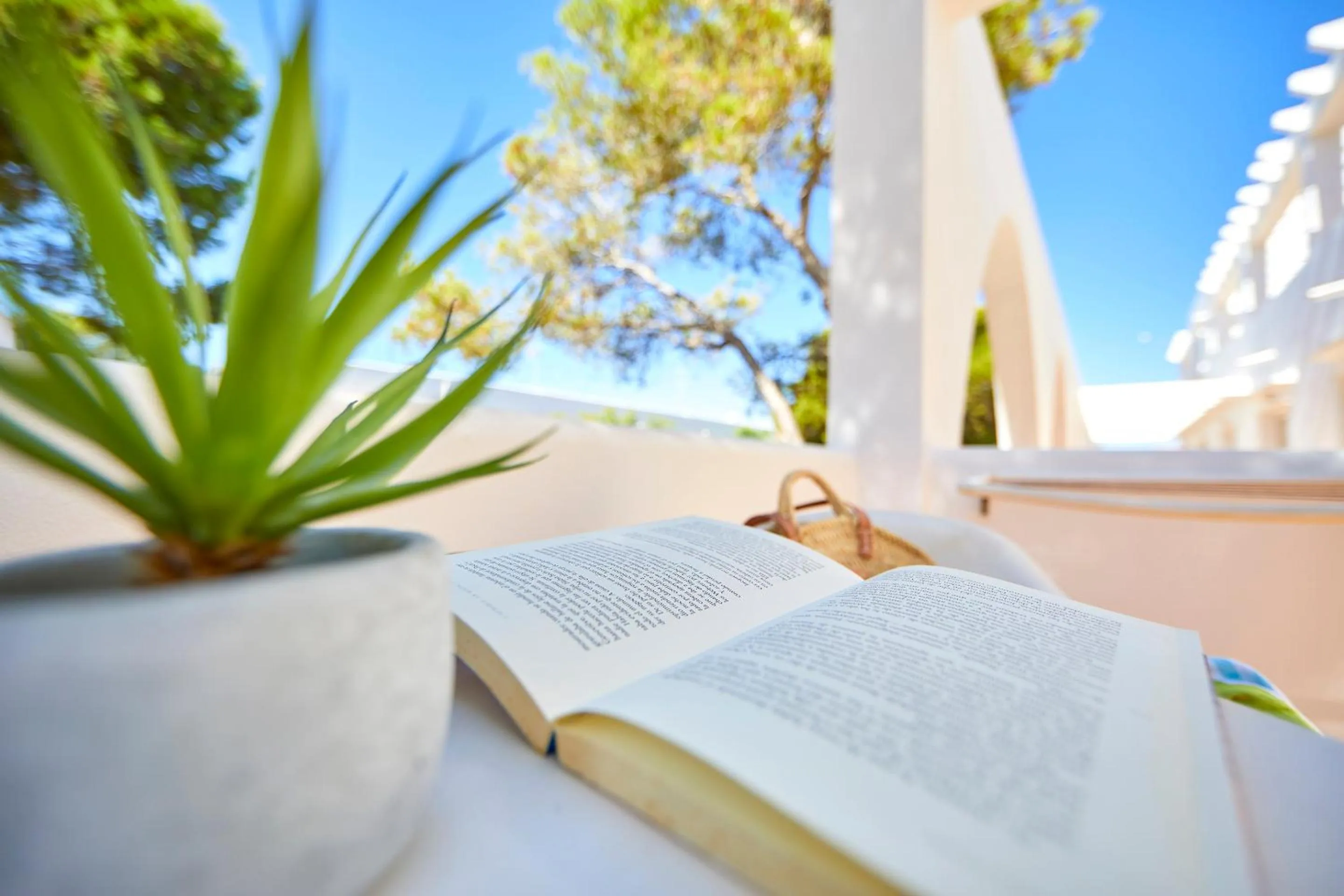 Balcony/Terrace in Gavimar Ariel Chico Hotel and Apartments