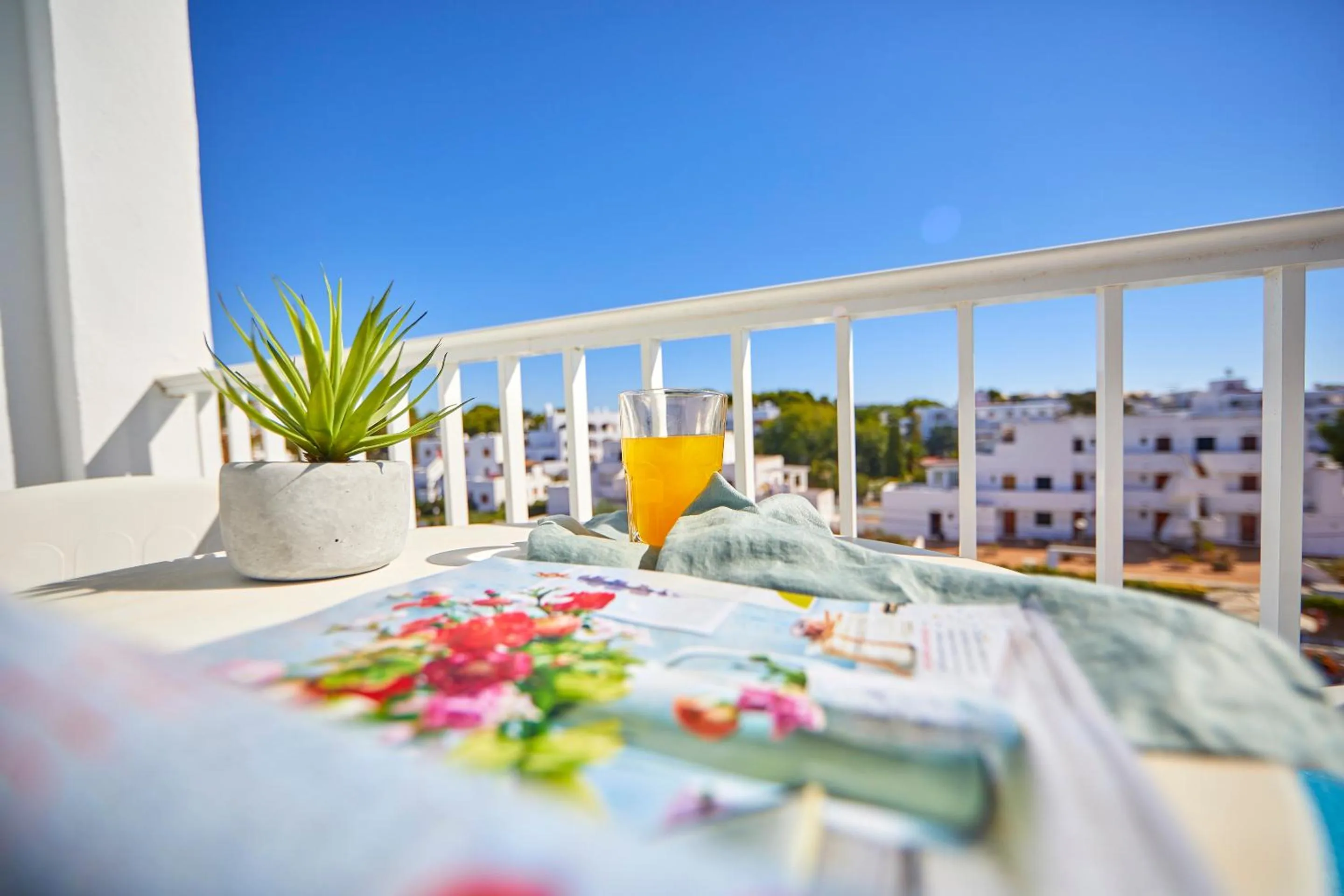 Balcony/Terrace in Gavimar Ariel Chico Hotel and Apartments