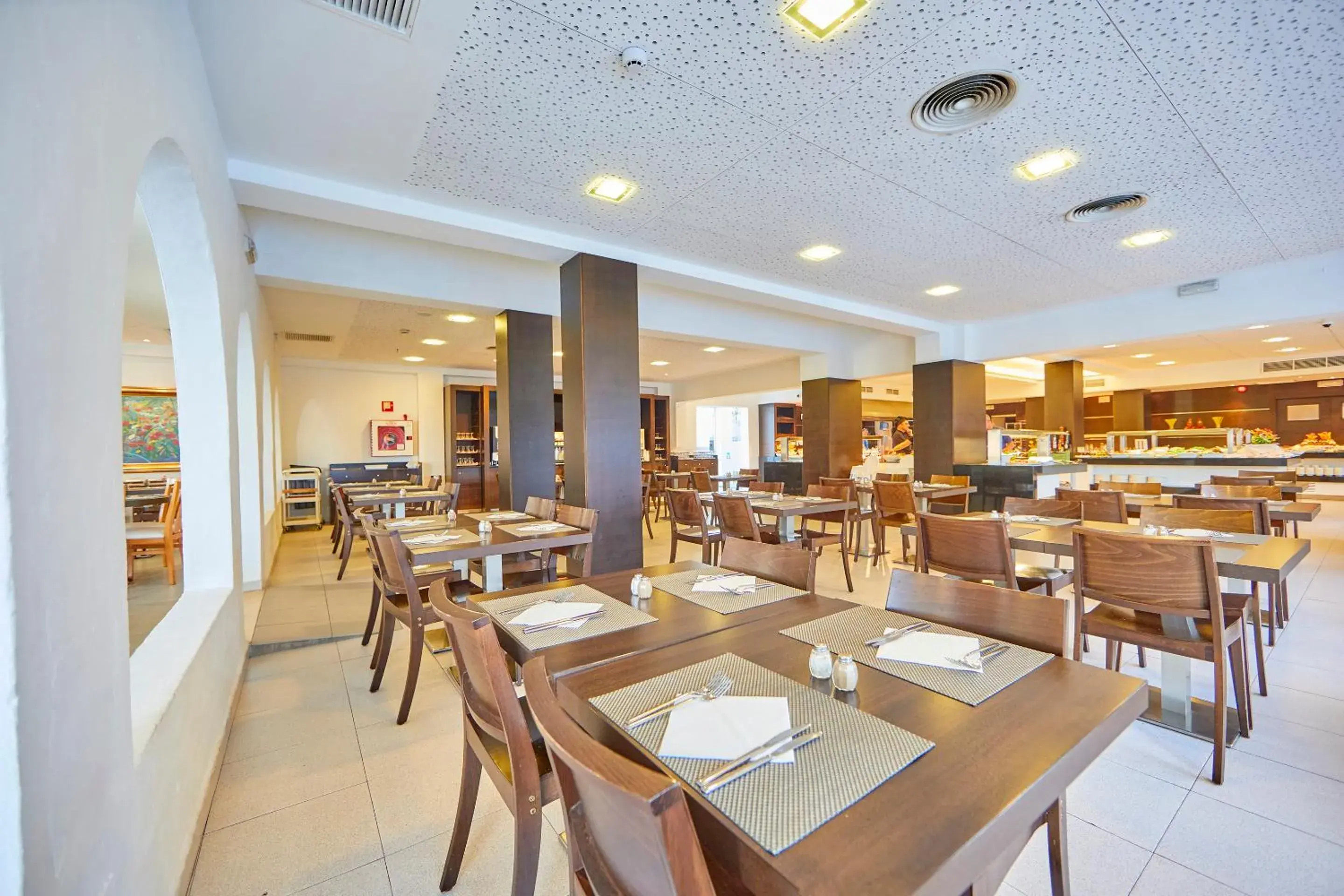 Restaurant/places to eat in Gavimar Ariel Chico Hotel and Apartments Restaurant/places to eat in Gavimar Ariel Chico Hotel and Apartments