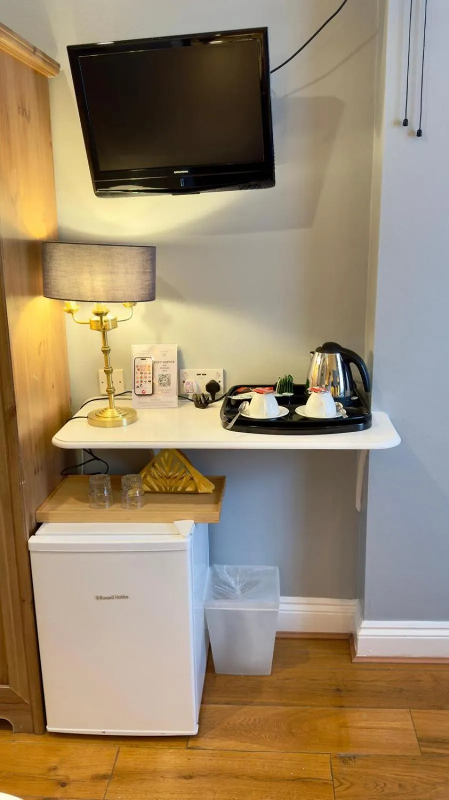 Coffee/tea facilities in Piccolino Hyde Park Hotel