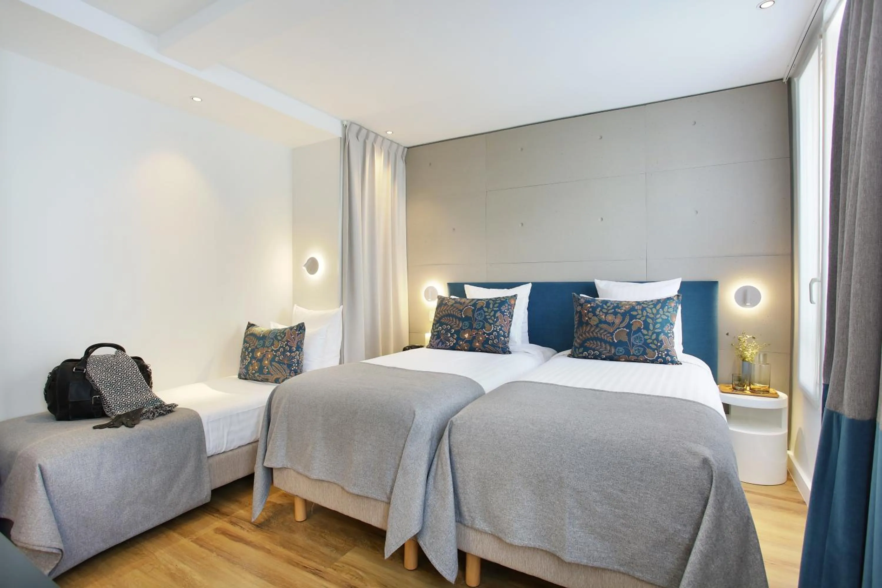 Photo of the whole room, Bed in Le Basile Hôtel