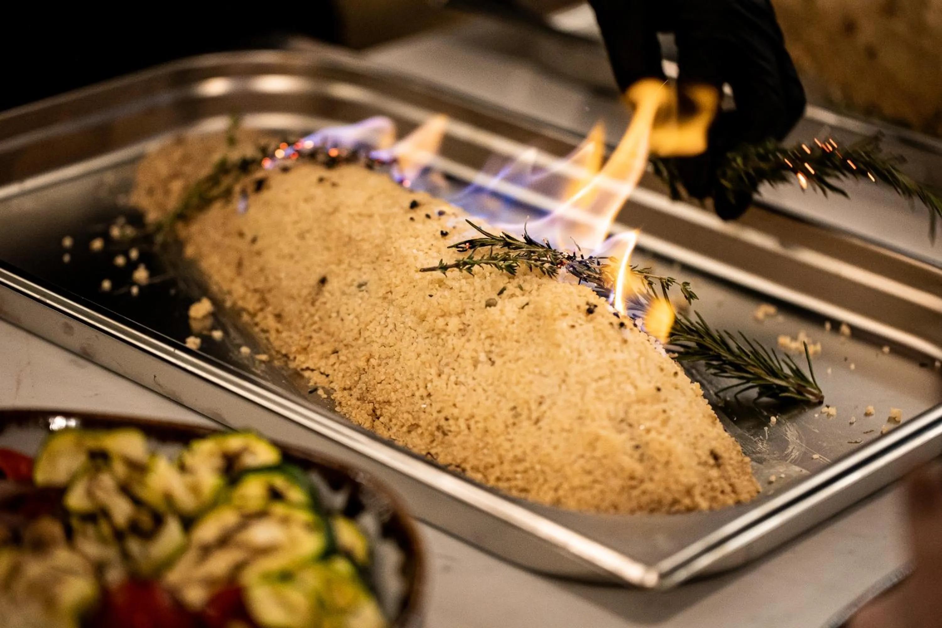 Restaurant/places to eat in Union Plaza Hotel