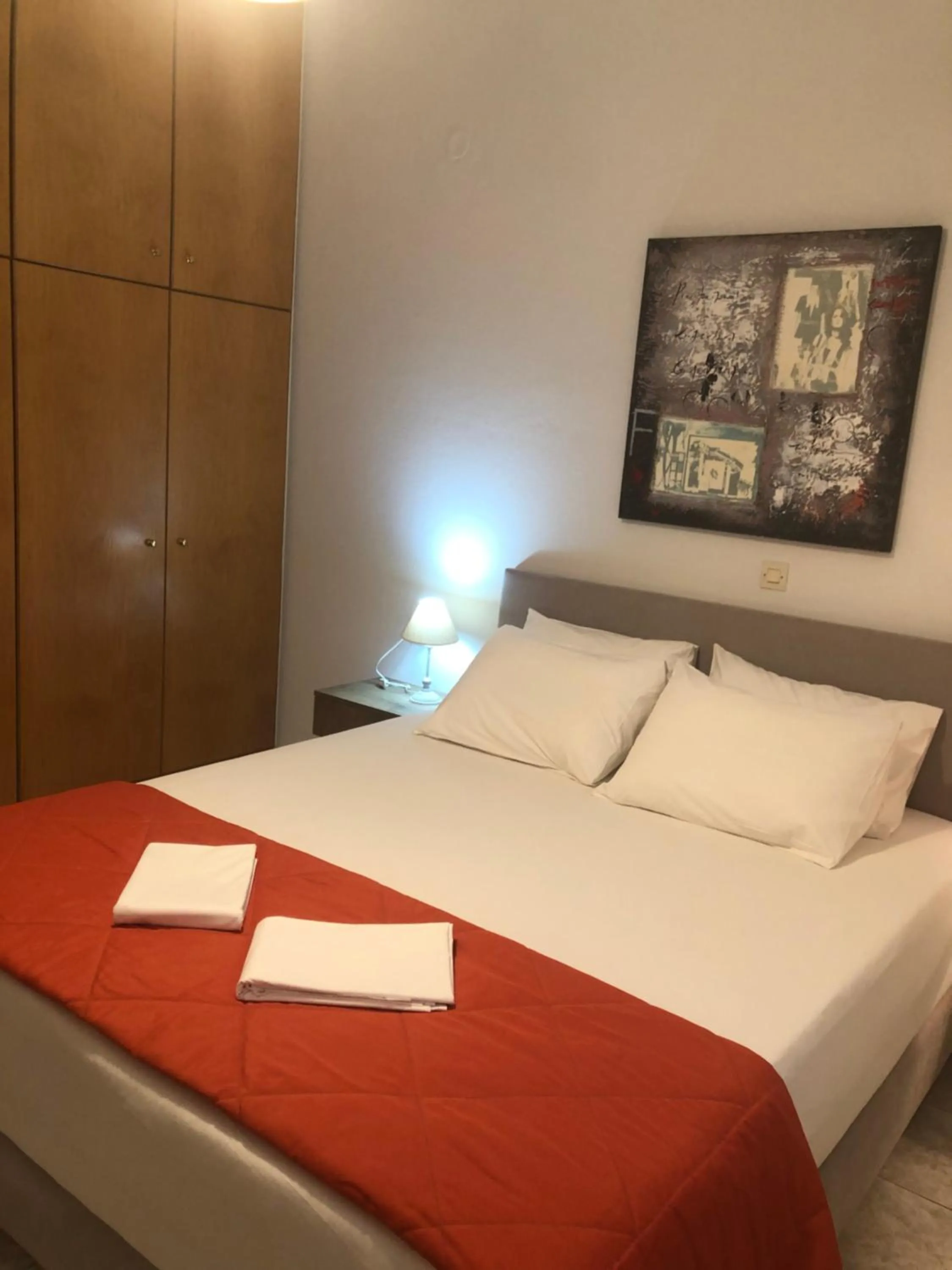 Bed in Chrisanthi Studios & Apartments